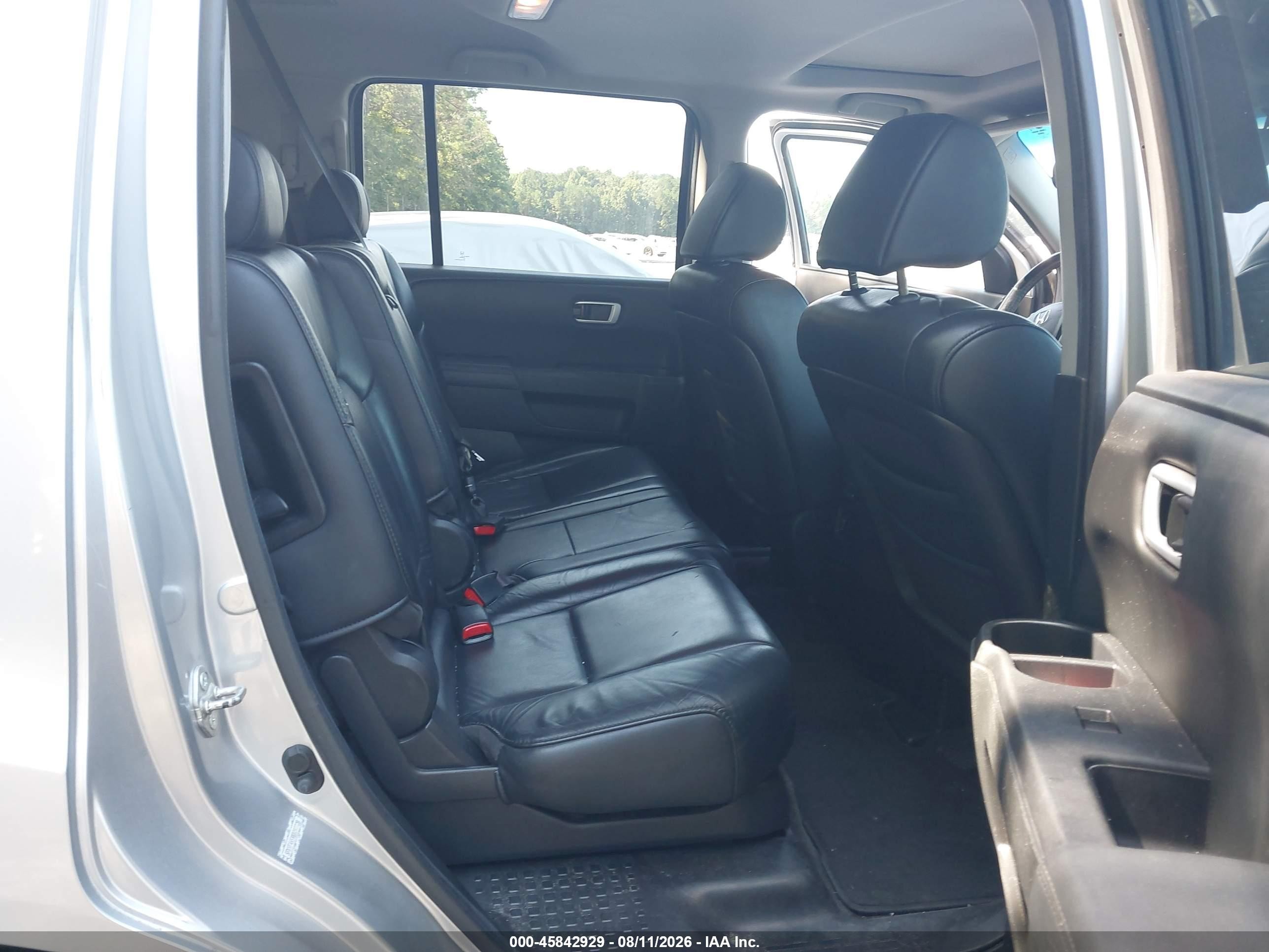 2011 Honda Pilot Ex-l Серебряный vin: 5FNYF4H59BB097728