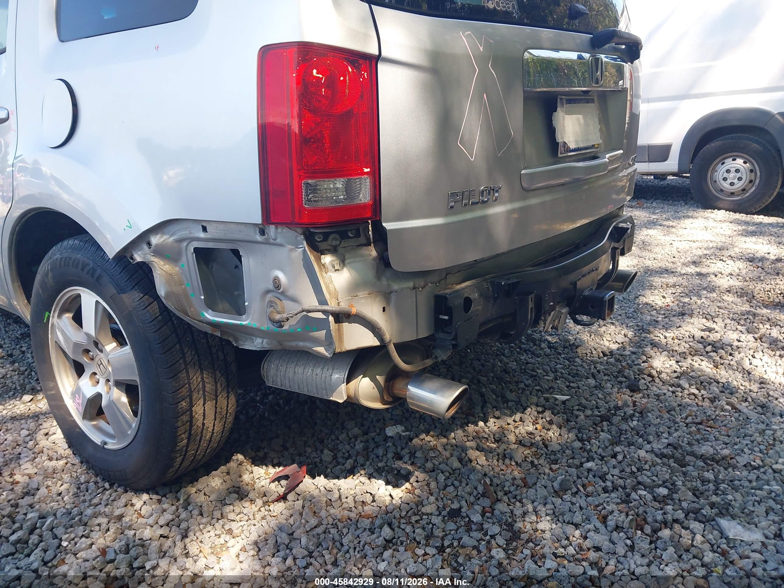 2011 Honda Pilot Ex-l Серебряный vin: 5FNYF4H59BB097728