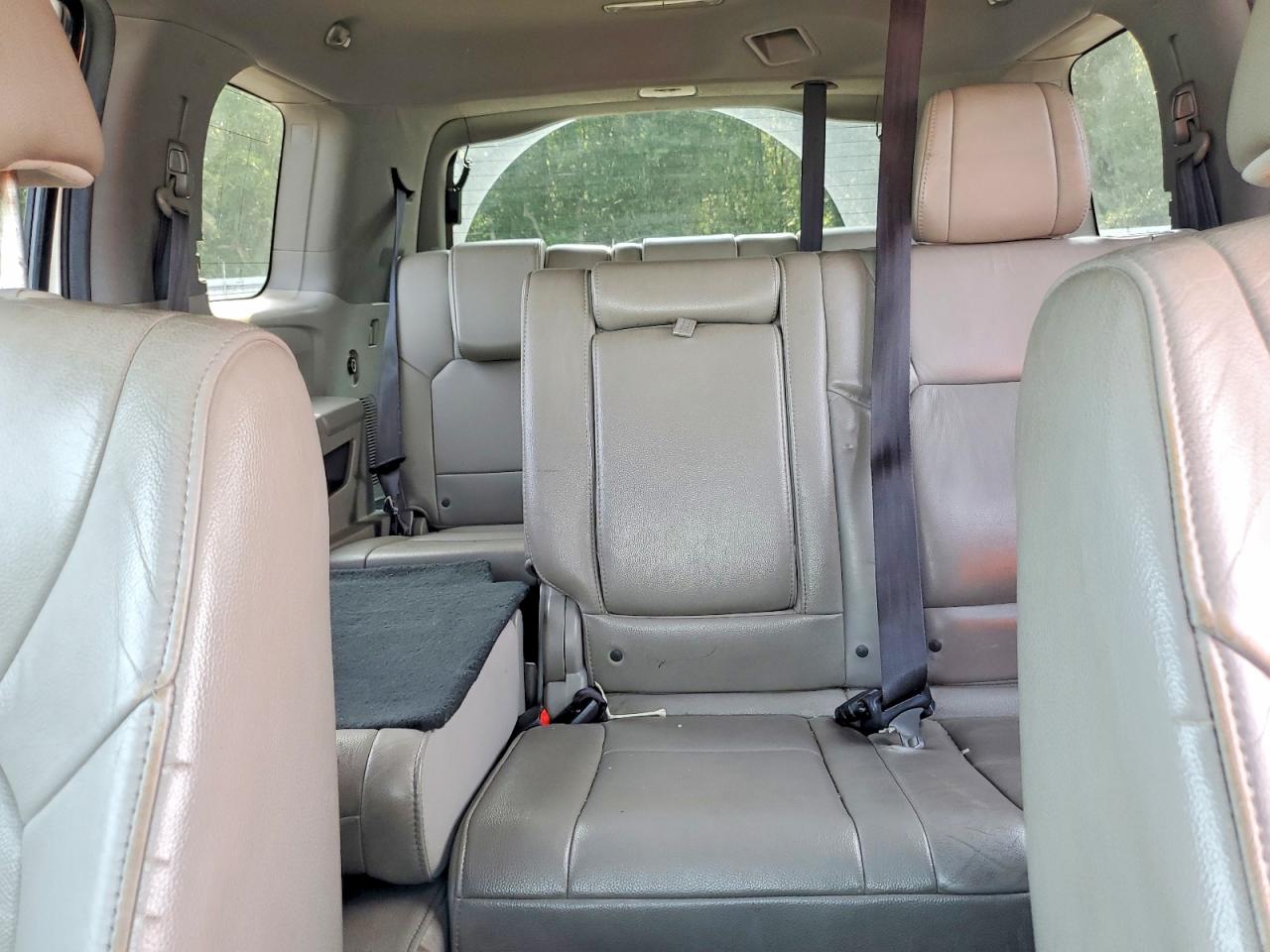 2012 Honda Pilot Exl Серебряный vin: 5FNYF4H59CB062799