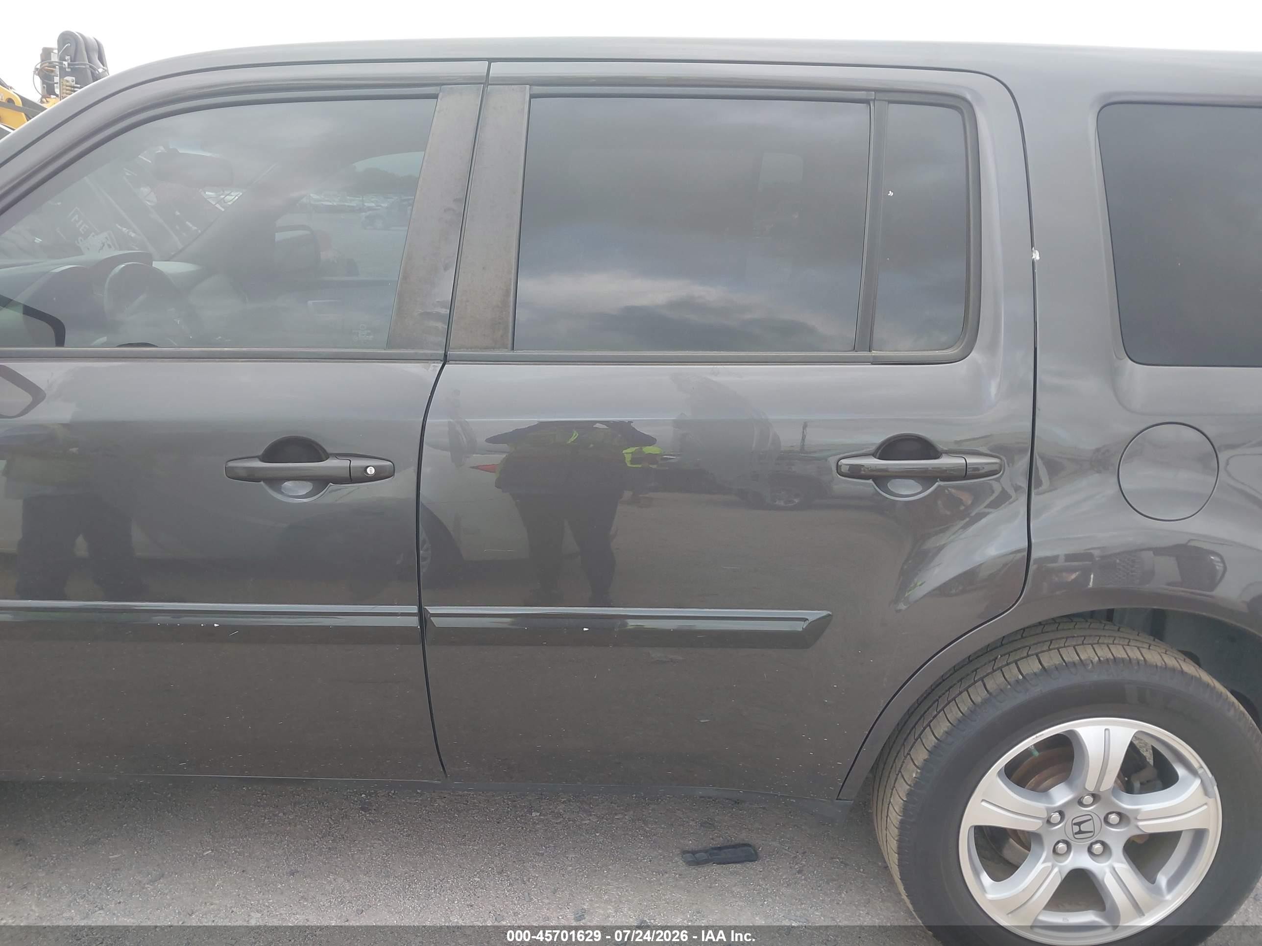 2012 Honda Pilot Ex-l Gray vin: 5FNYF4H59CB070675