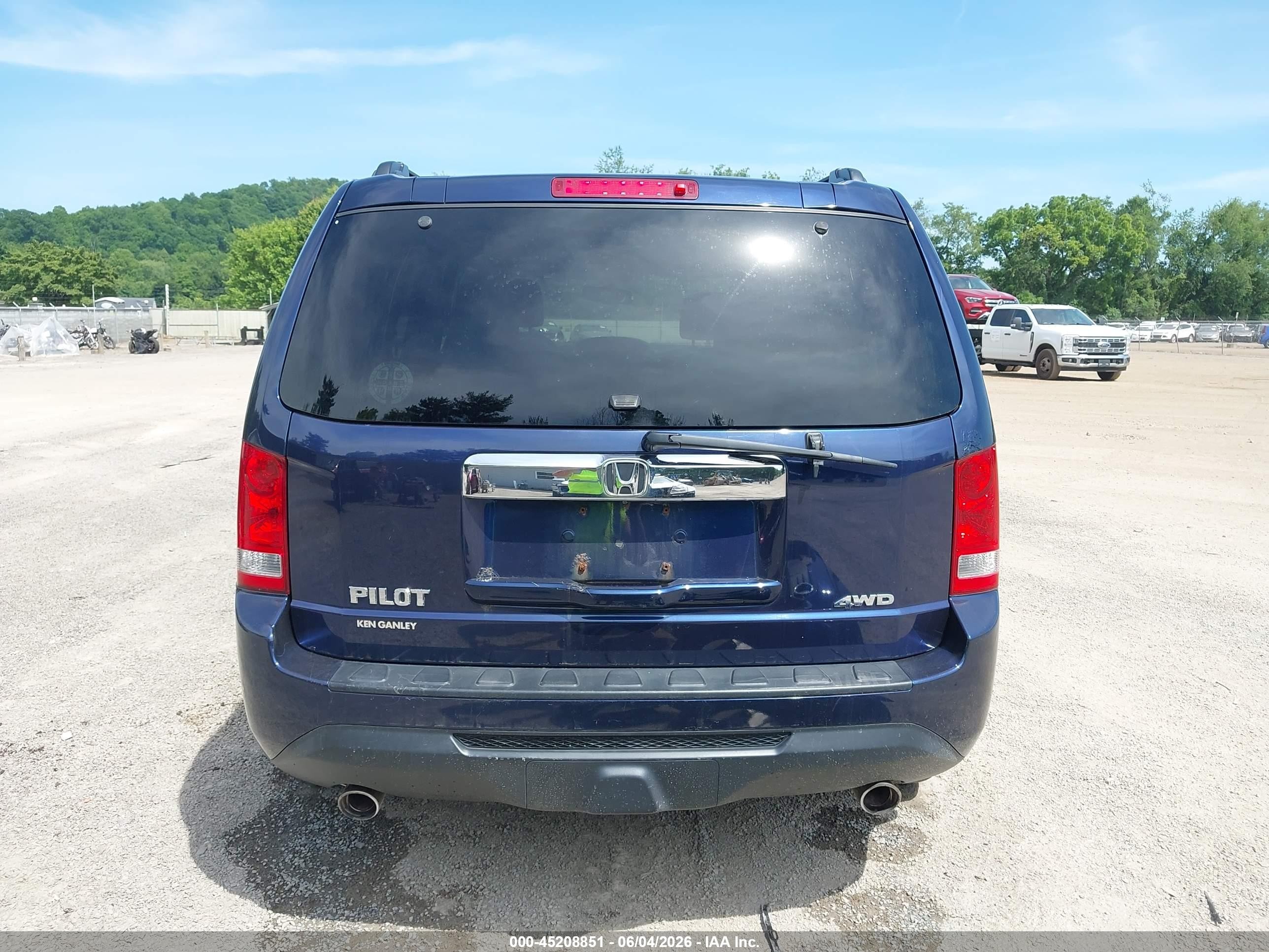 2013 Honda Pilot Ex-l Blue vin: 5FNYF4H59DB009375