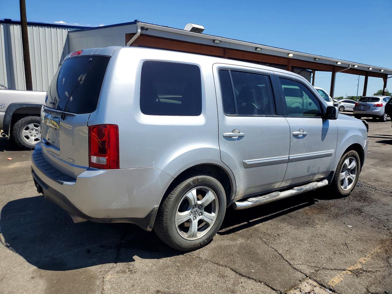 2013 Honda Pilot Exl Серебряный vin: 5FNYF4H59DB042571