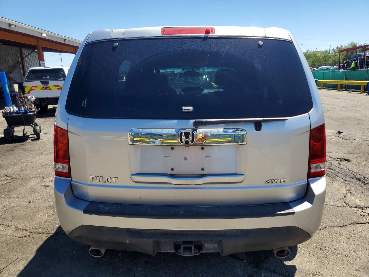 2013 Honda Pilot Exl Серебряный vin: 5FNYF4H59DB042571