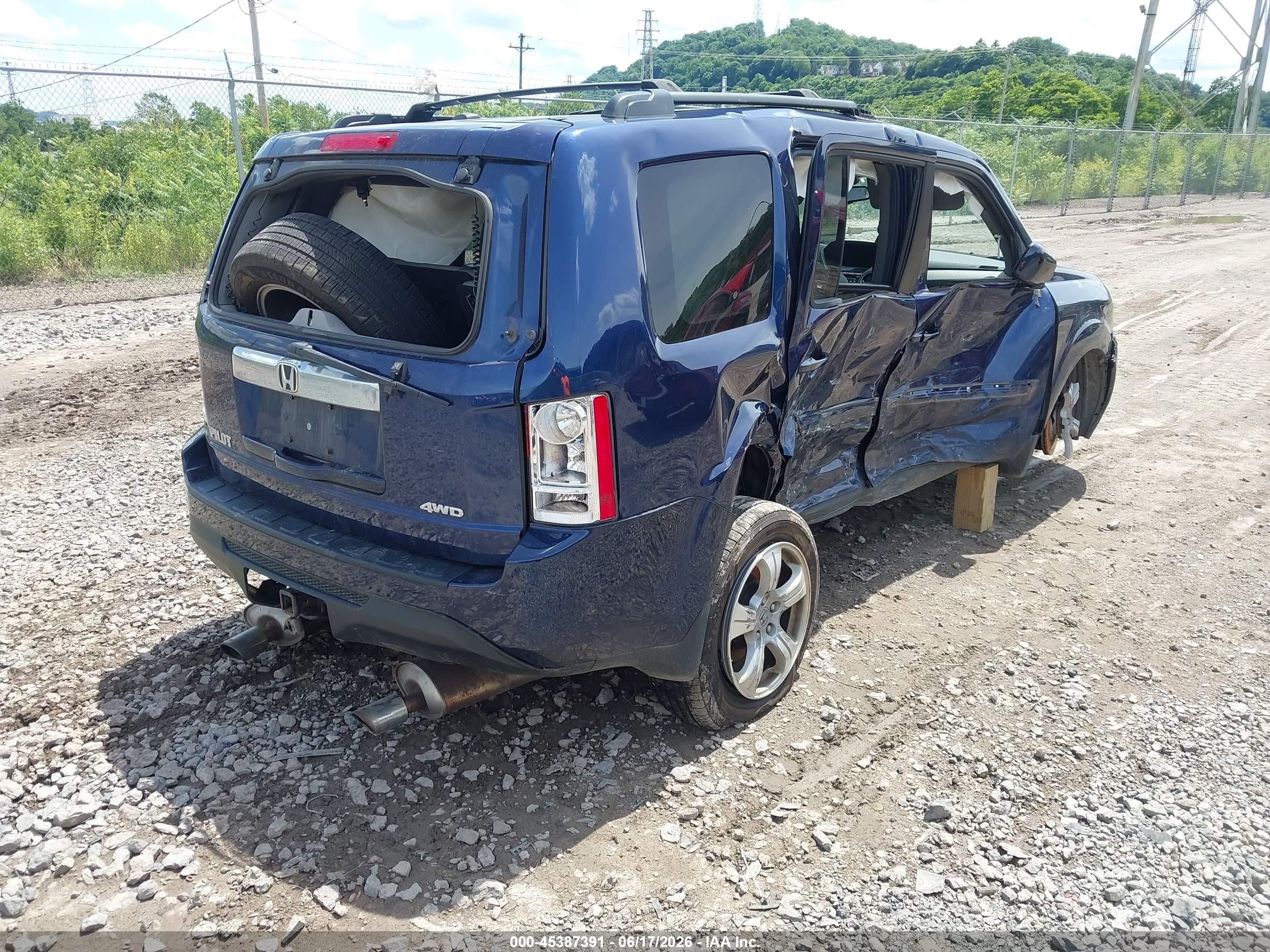 2013 Honda Pilot Ex-l Blue vin: 5FNYF4H59DB069334