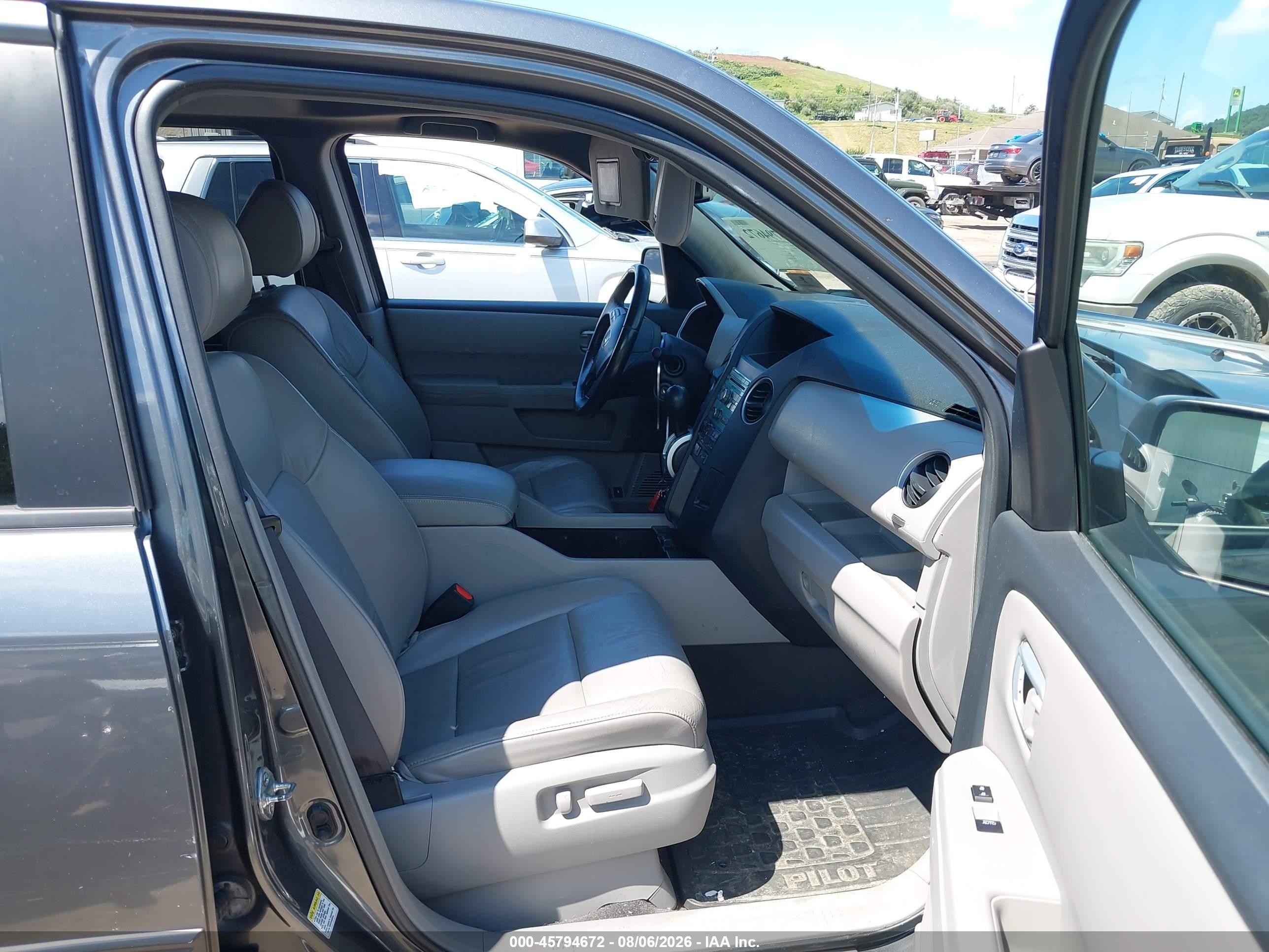 2010 Honda Pilot Ex-l Gray vin: 5FNYF4H5XAB008408