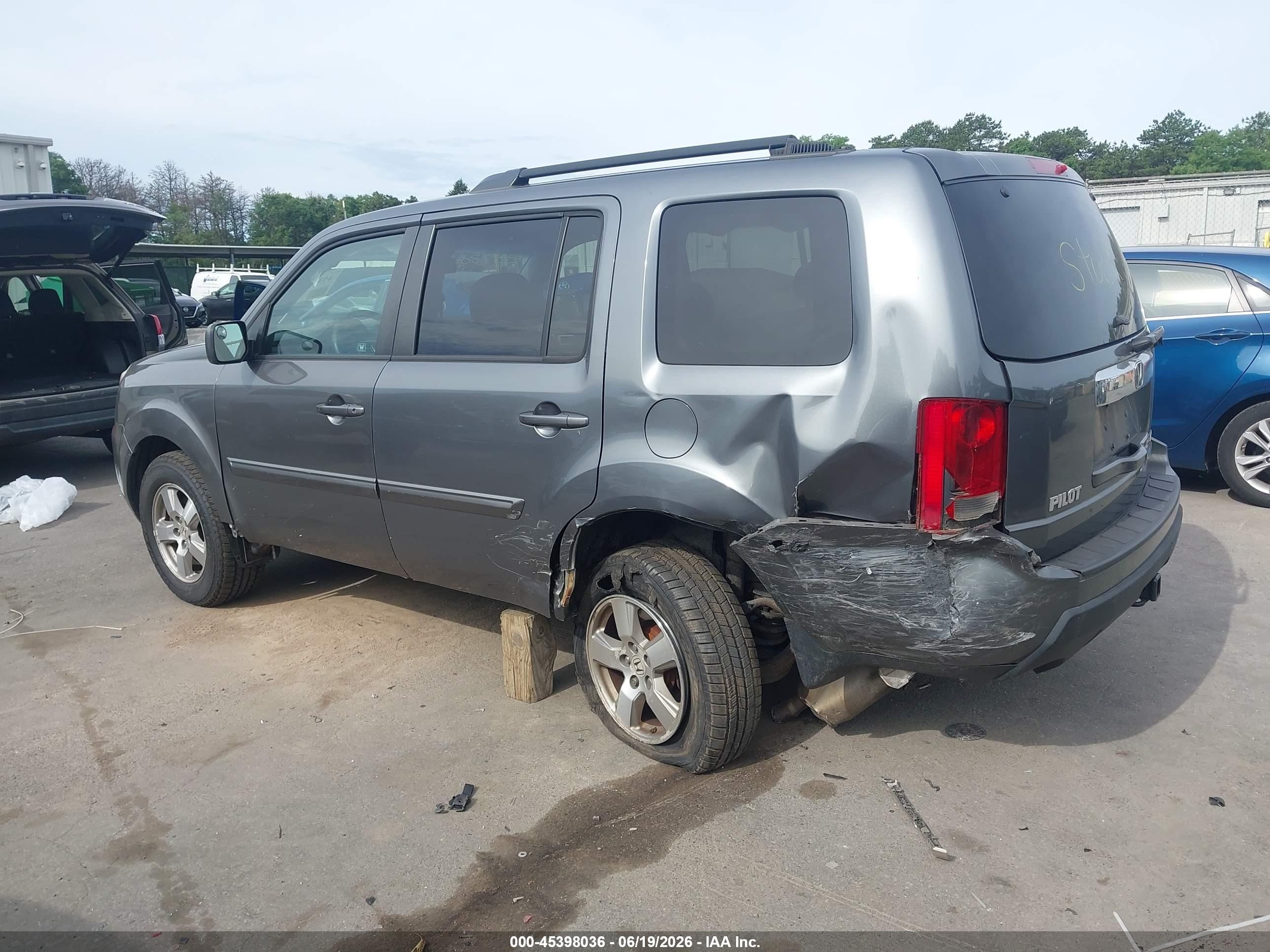 2010 Honda Pilot Ex-l Gray vin: 5FNYF4H5XAB018856