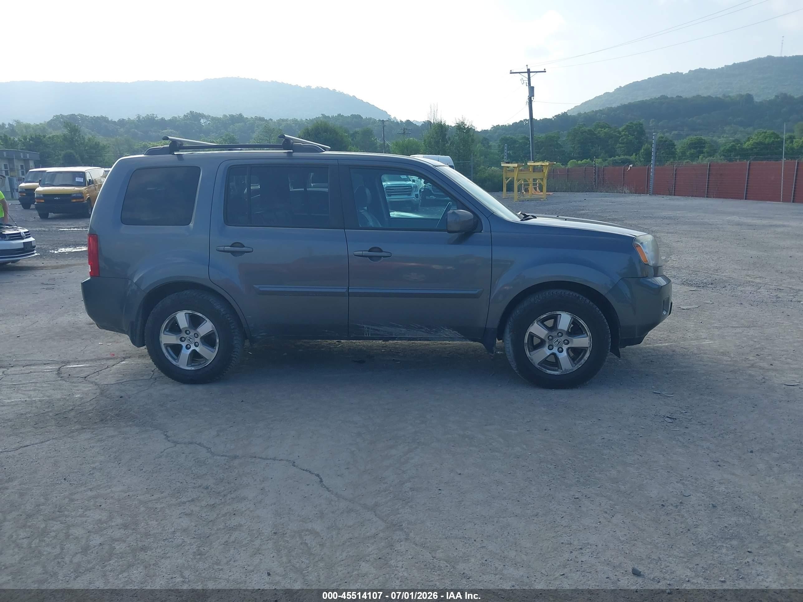 2011 Honda Pilot Ex-l Gray vin: 5FNYF4H5XBB042348