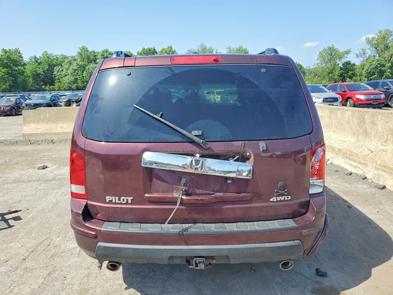 2011 Honda Pilot Exl Maroon vin: 5FNYF4H5XBB056654