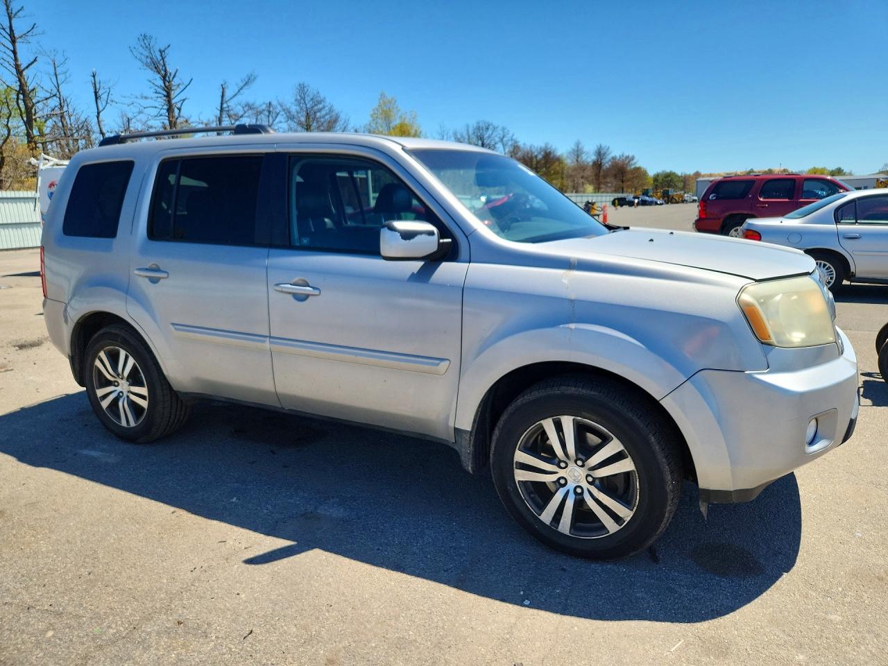 2011 Honda Pilot Exl Silver vin: 5FNYF4H5XBB062938