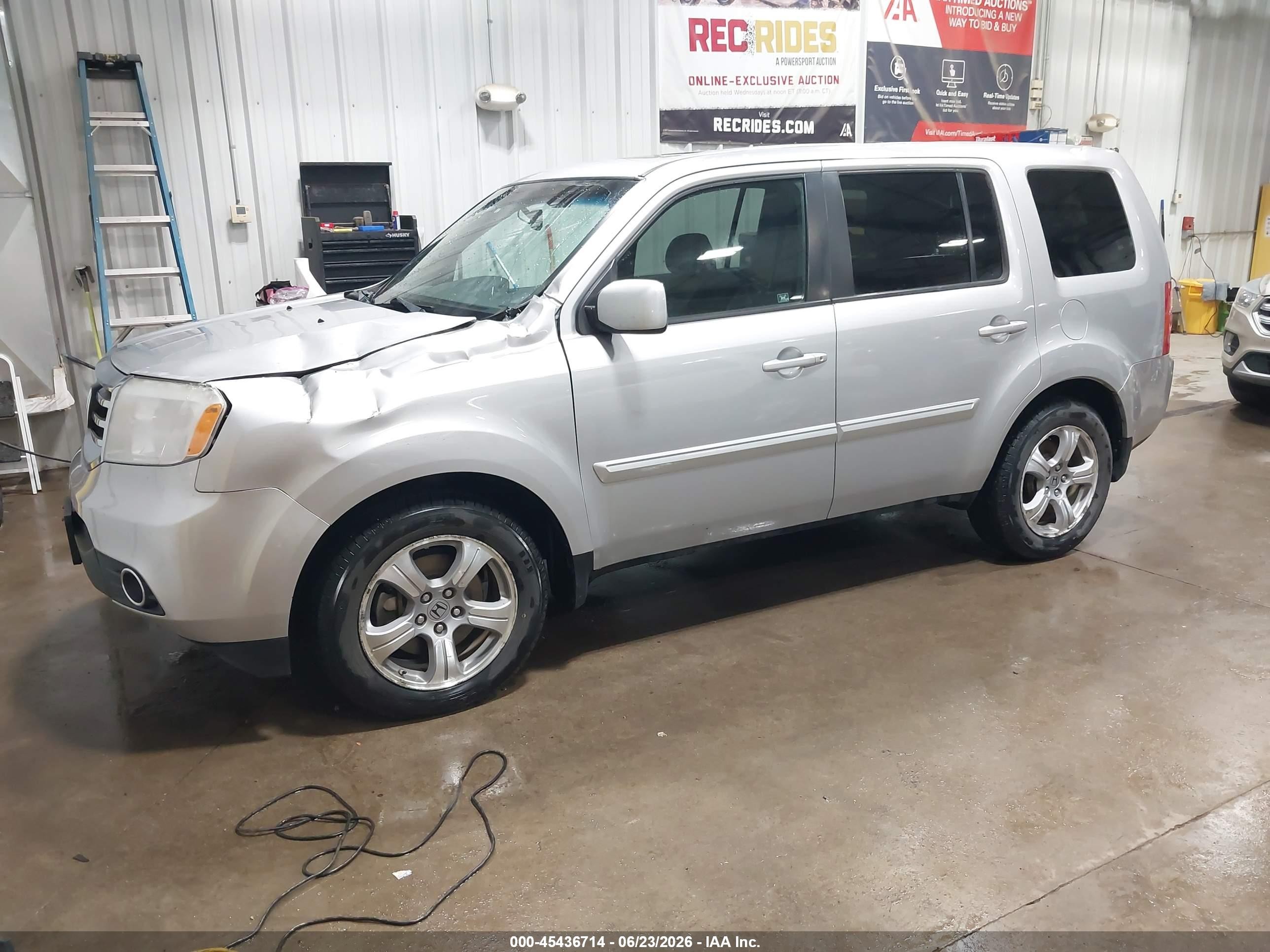 2012 Honda Pilot Ex-l Silver vin: 5FNYF4H5XCB033439