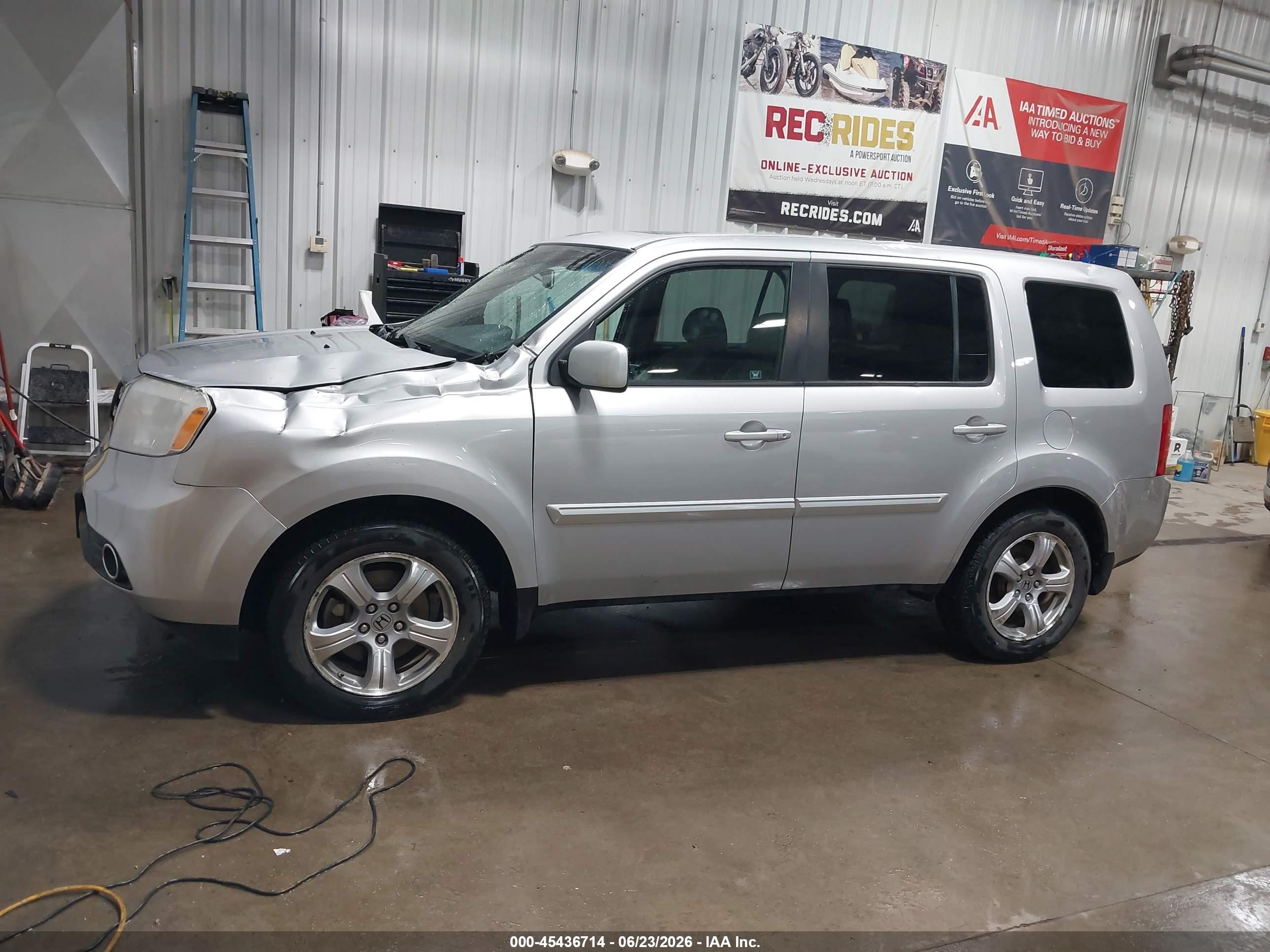 2012 Honda Pilot Ex-l Silver vin: 5FNYF4H5XCB033439