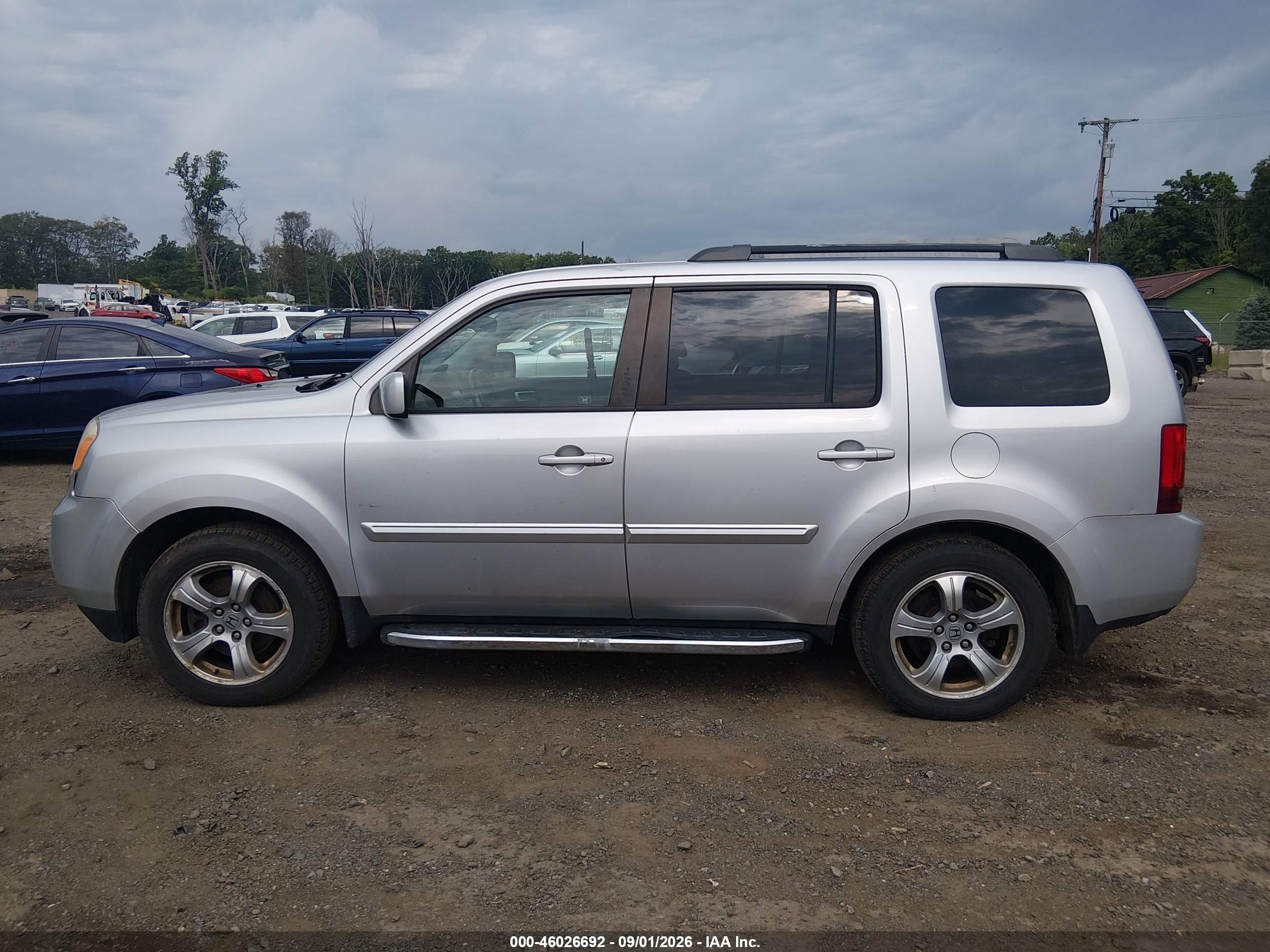 2012 Honda Pilot Ex-l Silver vin: 5FNYF4H5XCB076369