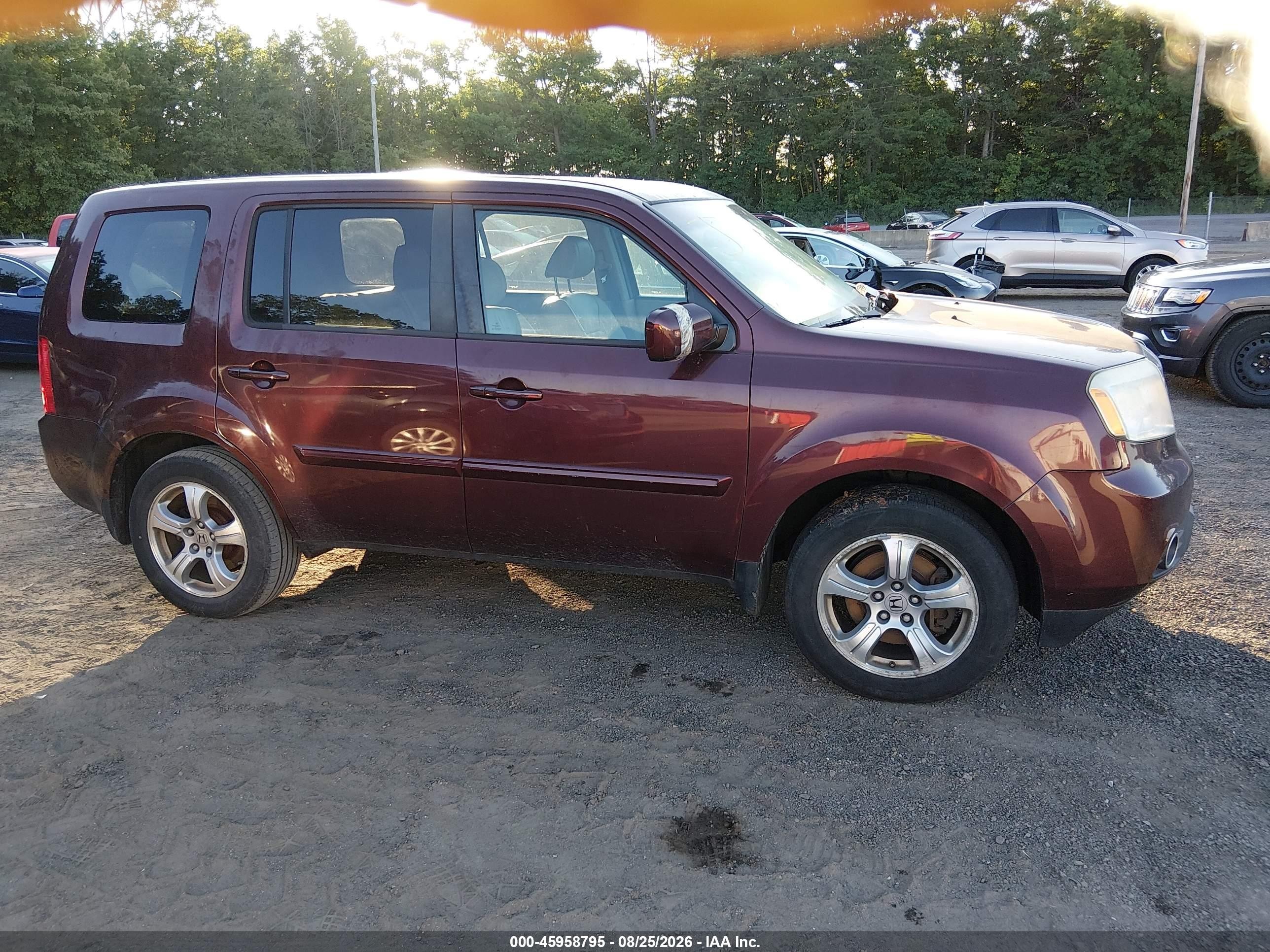 2013 Honda Pilot Ex-l Burgundy vin: 5FNYF4H5XDB013676