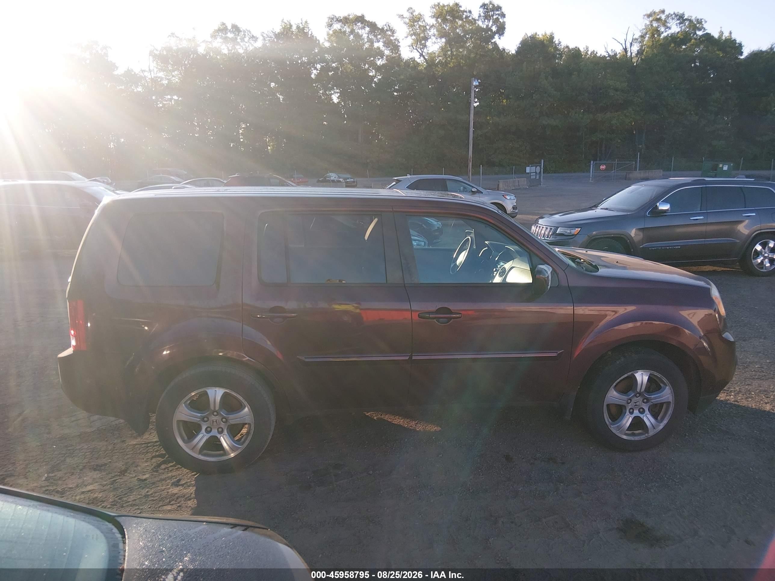 2013 Honda Pilot Ex-l Burgundy vin: 5FNYF4H5XDB013676