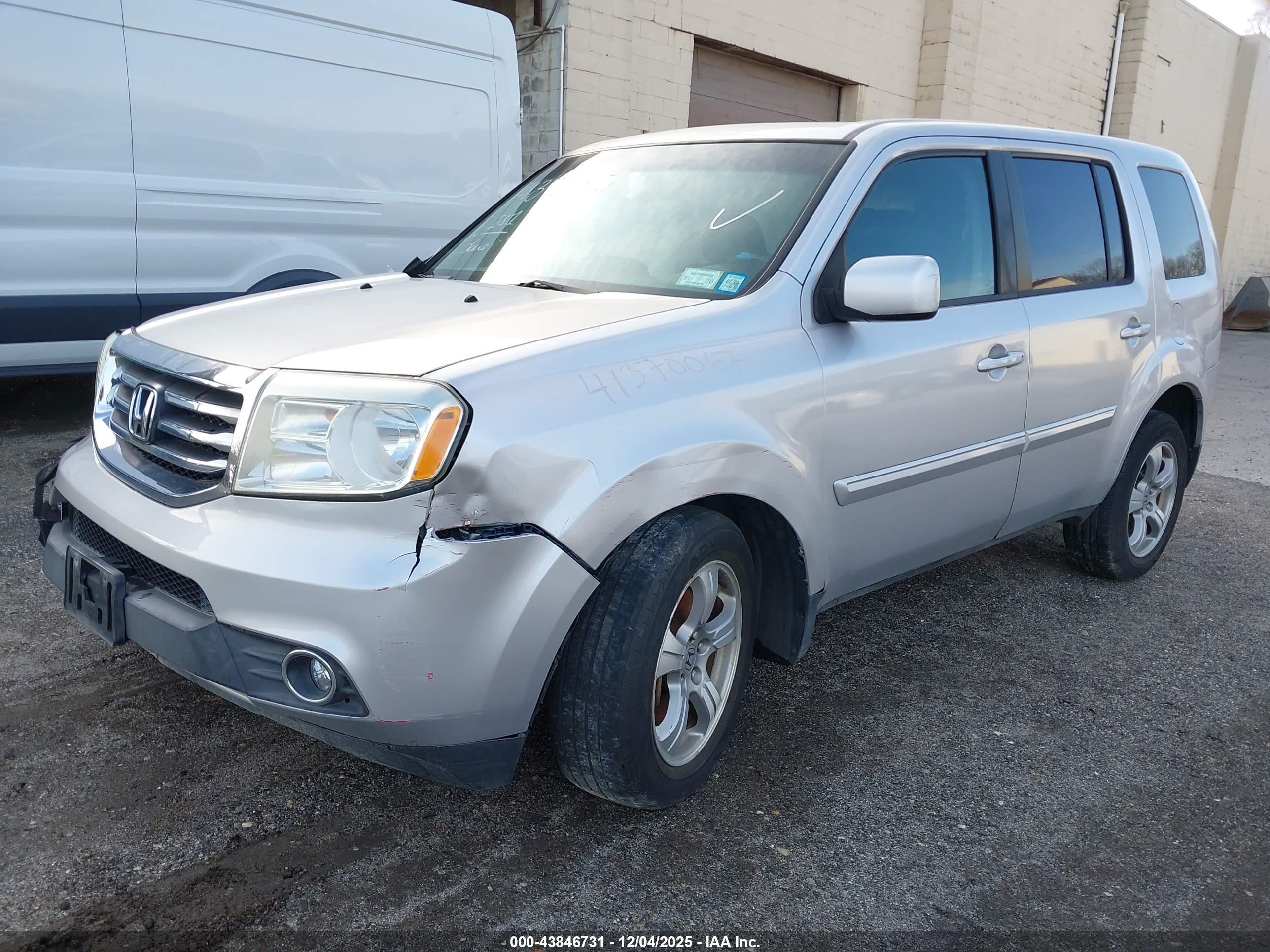 2013 Honda Pilot Ex-l Silver vin: 5FNYF4H5XDB037220