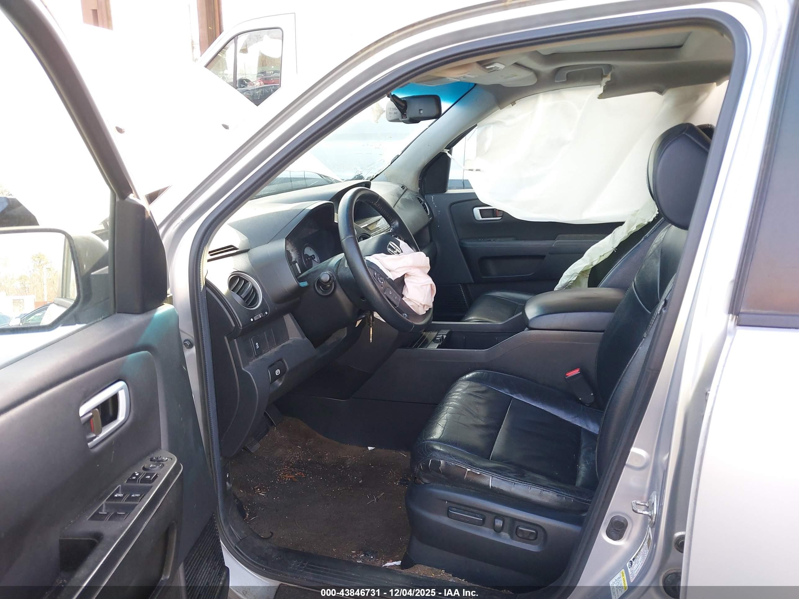 2013 Honda Pilot Ex-l Silver vin: 5FNYF4H5XDB037220