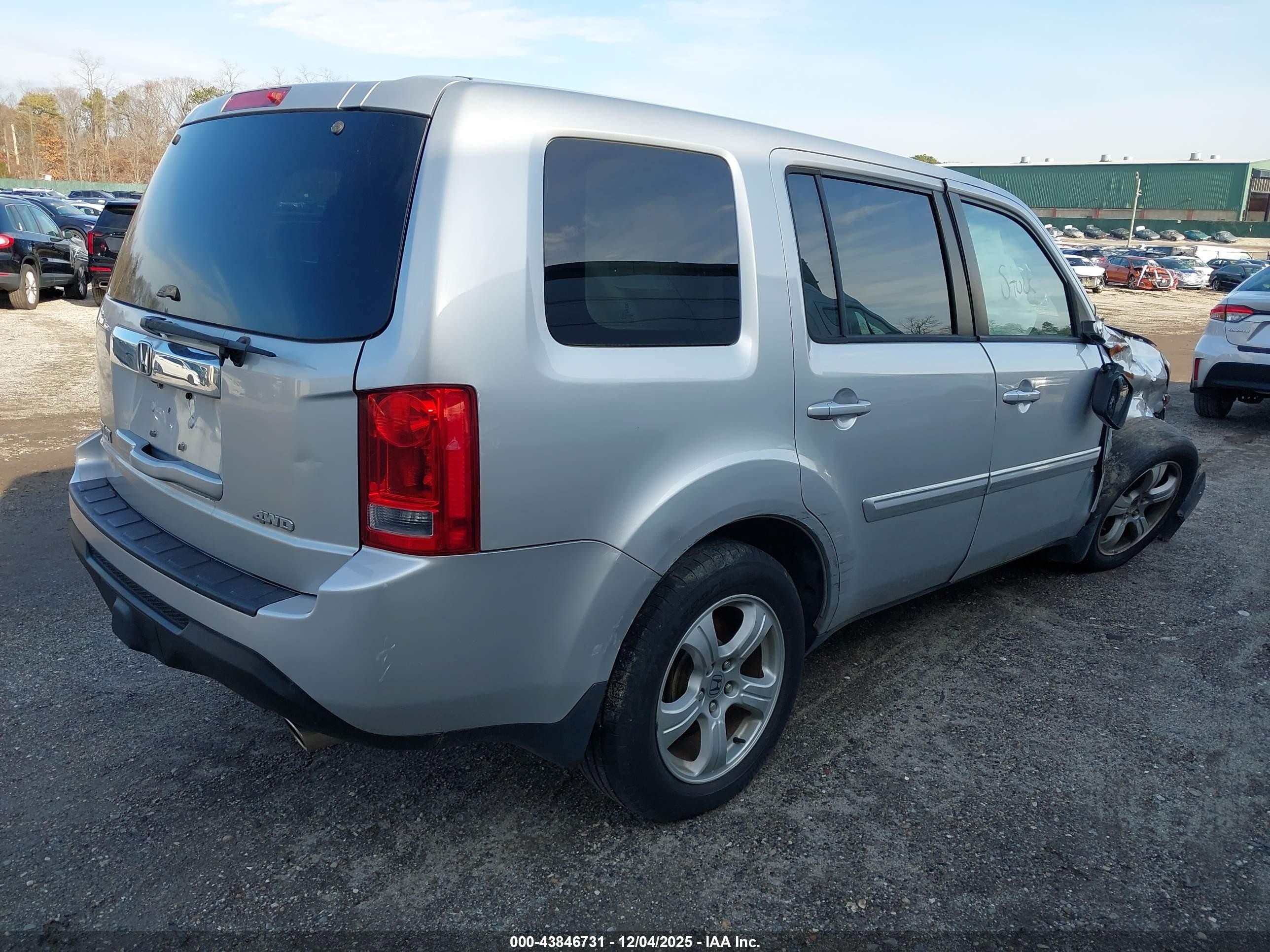 2013 Honda Pilot Ex-l Silver vin: 5FNYF4H5XDB037220