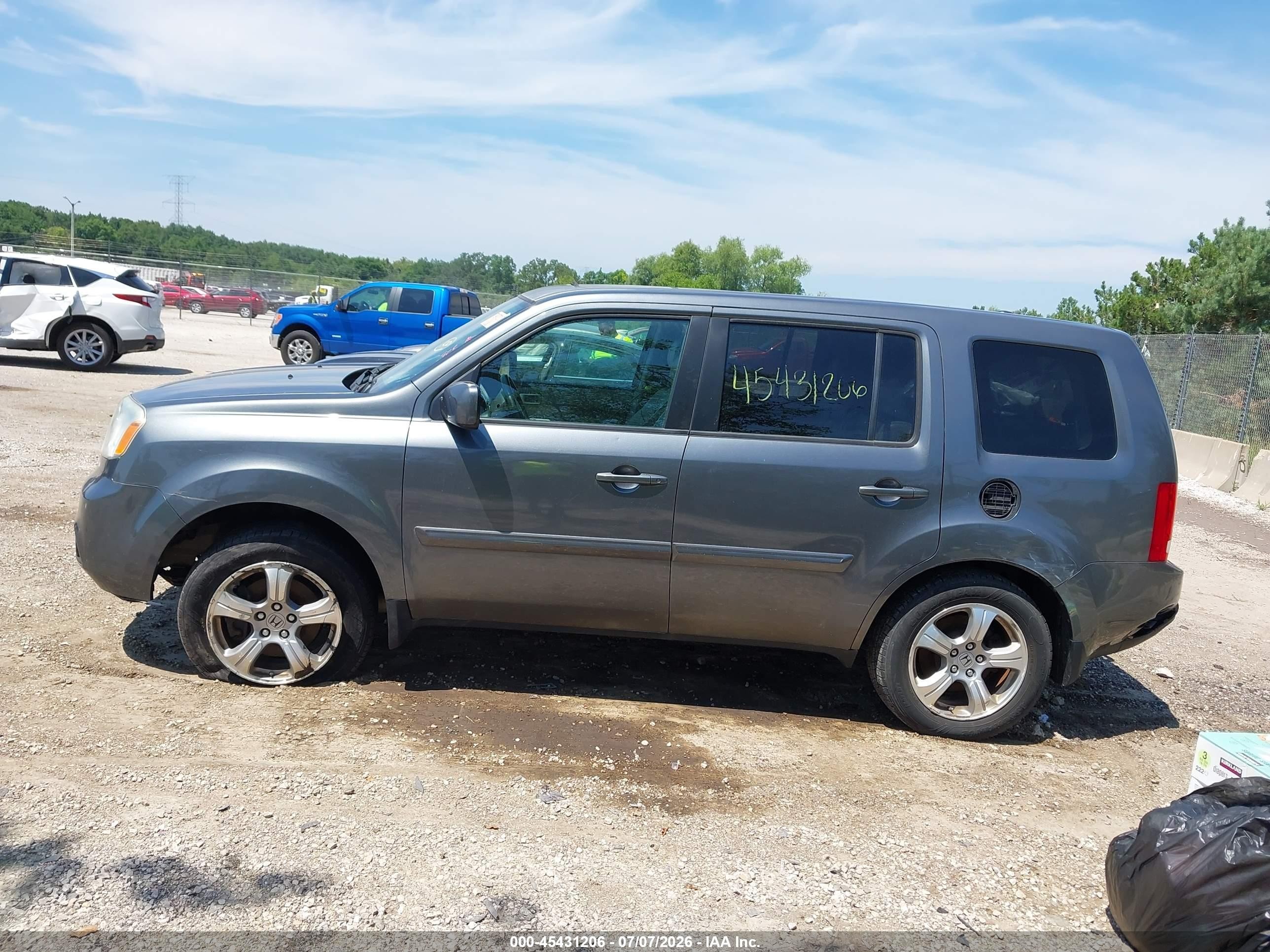 2013 Honda Pilot Ex-l Gray vin: 5FNYF4H5XDB047049