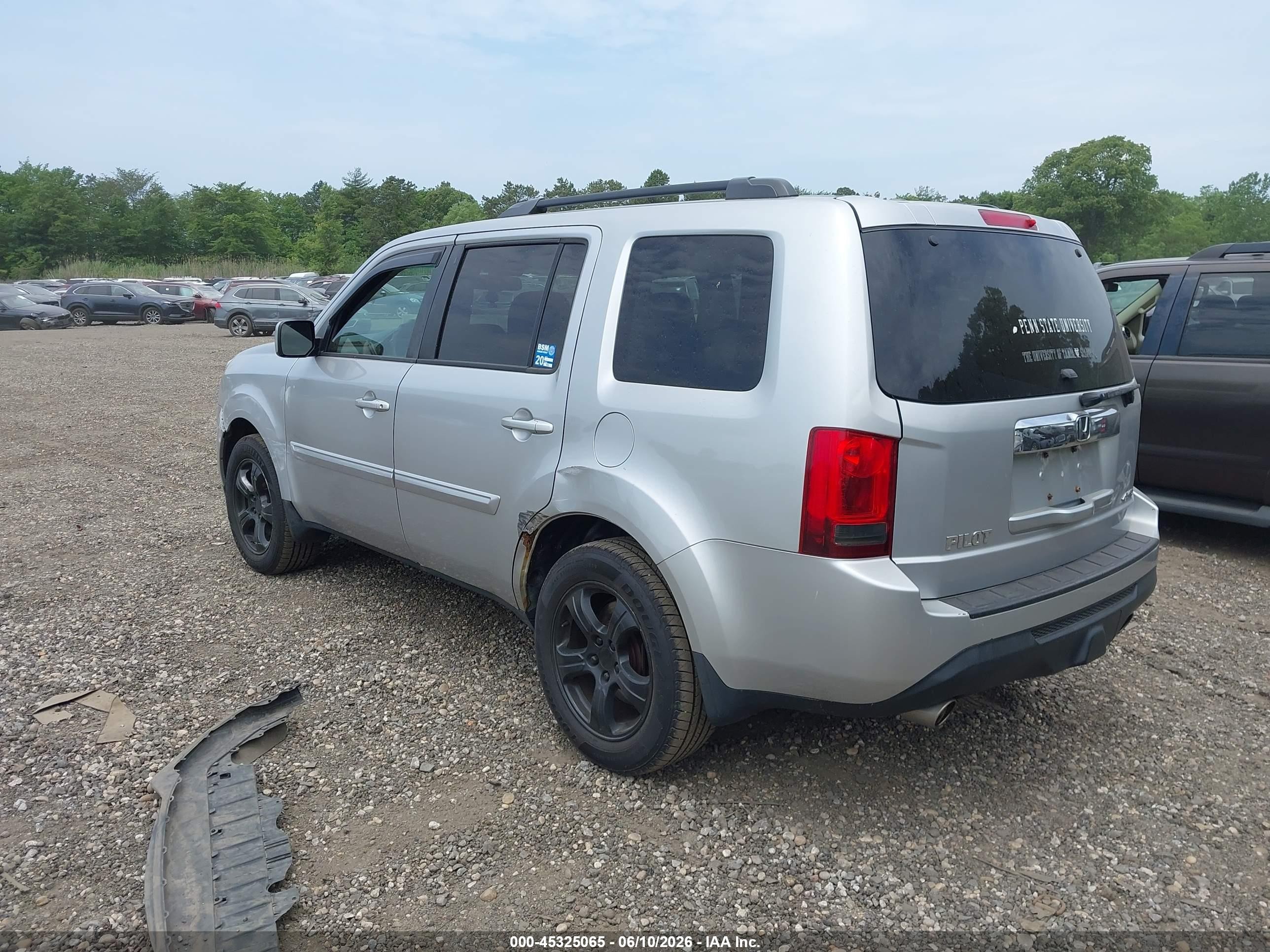 2013 Honda Pilot Ex-l Серебряный vin: 5FNYF4H5XDB069729