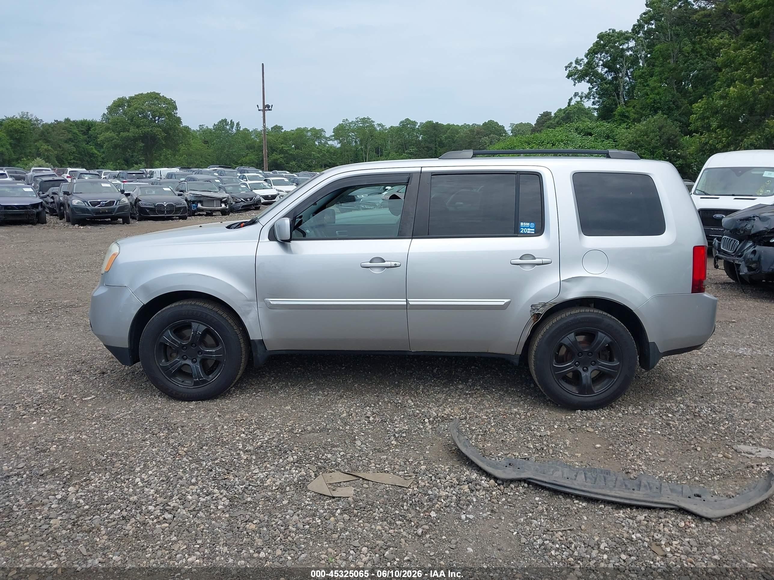 2013 Honda Pilot Ex-l Серебряный vin: 5FNYF4H5XDB069729