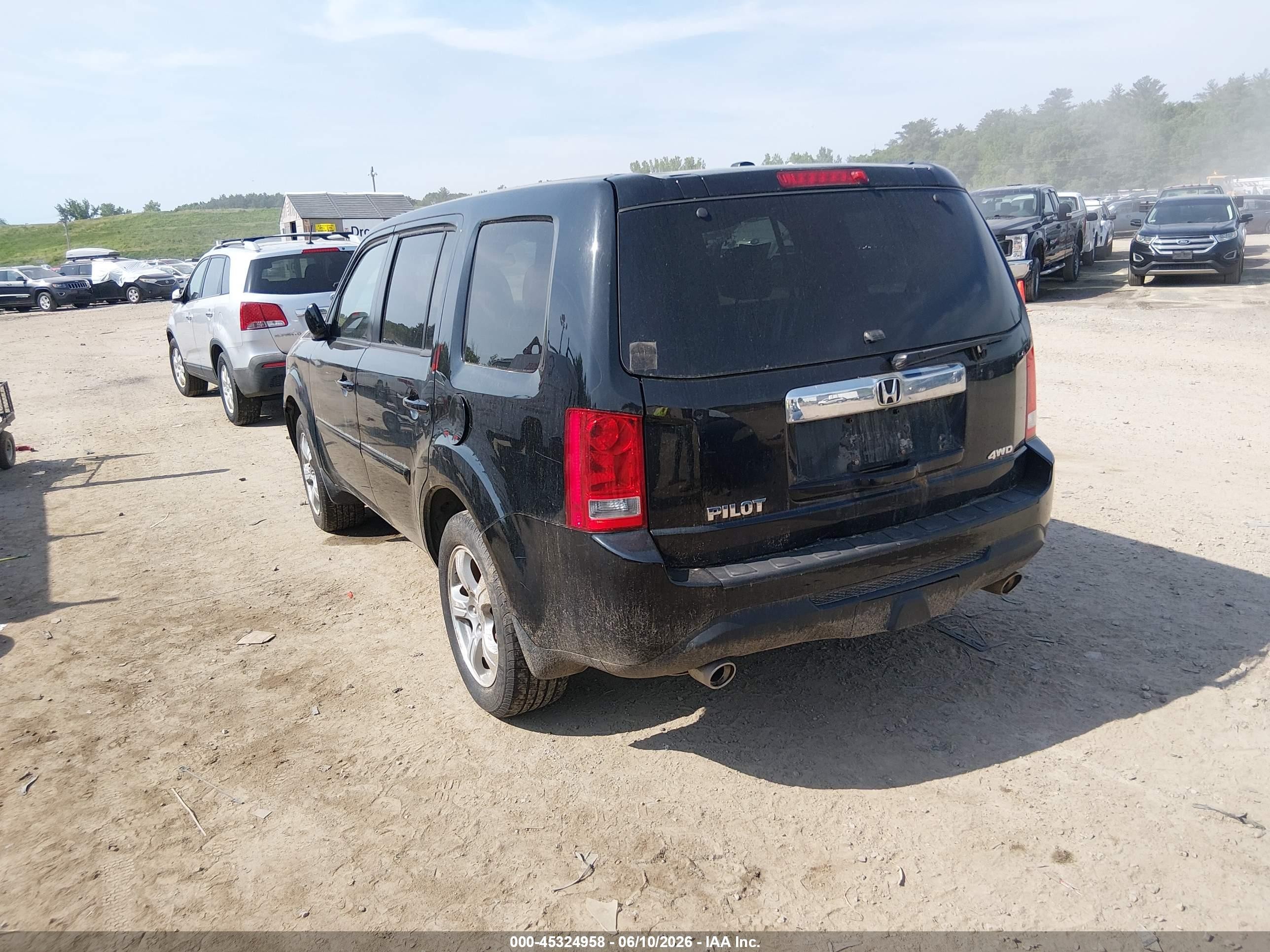 2013 Honda Pilot Ex-l Черный vin: 5FNYF4H5XDB071223