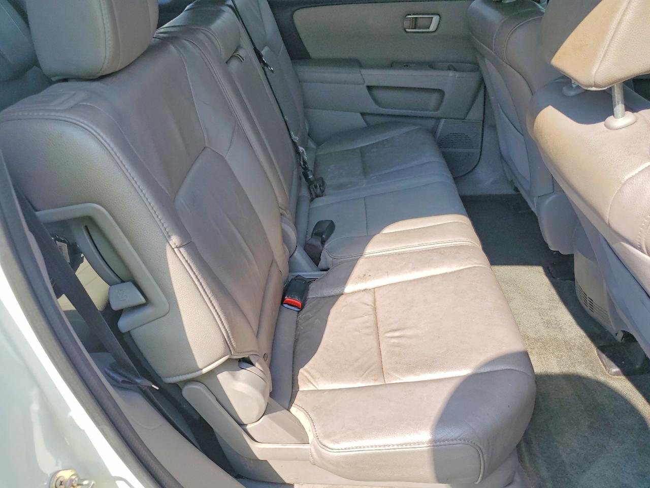 2014 Honda Pilot Exl Белый vin: 5FNYF4H5XEB021486