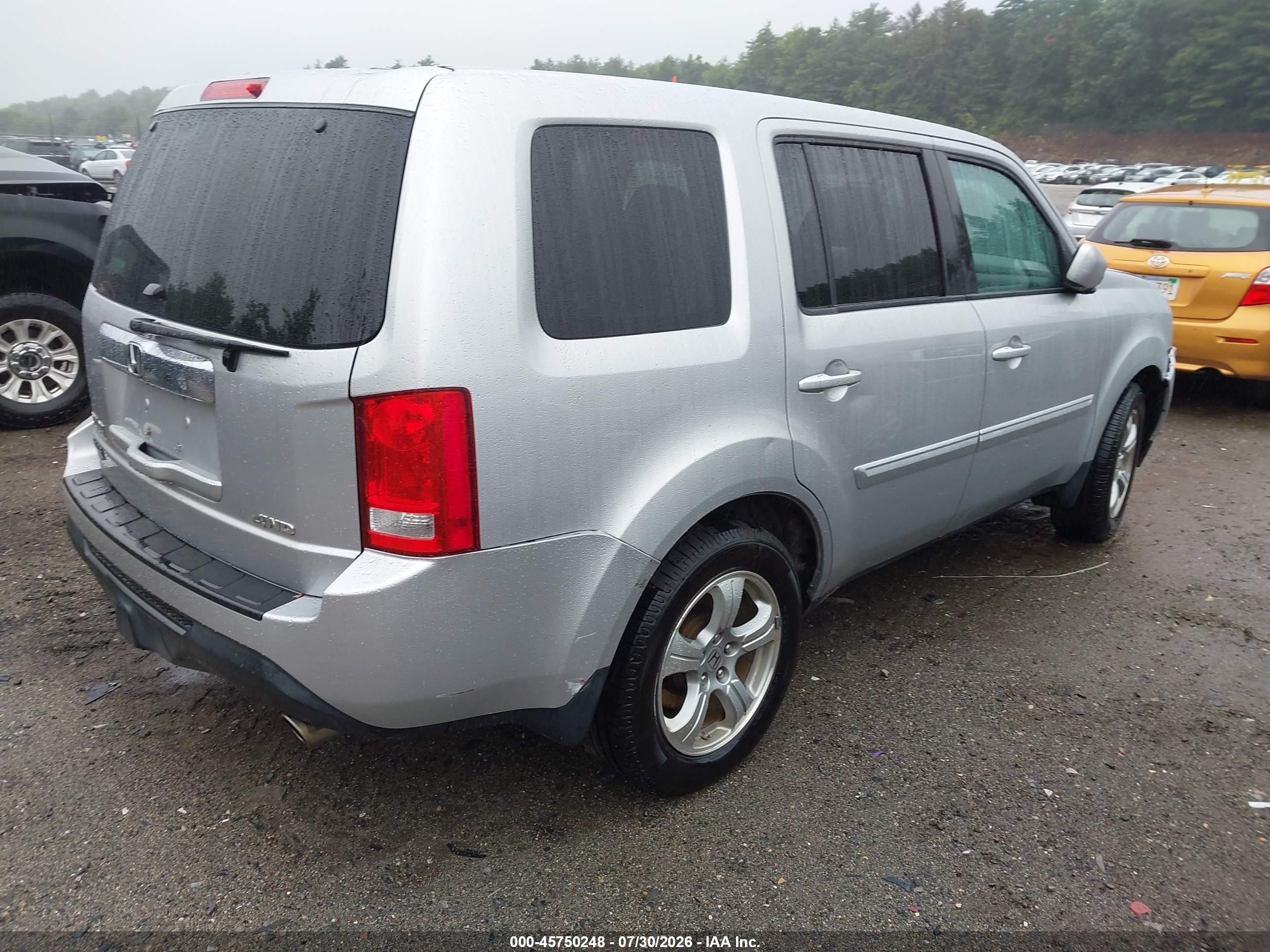2015 Honda Pilot Ex-l Серебряный vin: 5FNYF4H5XFB045529