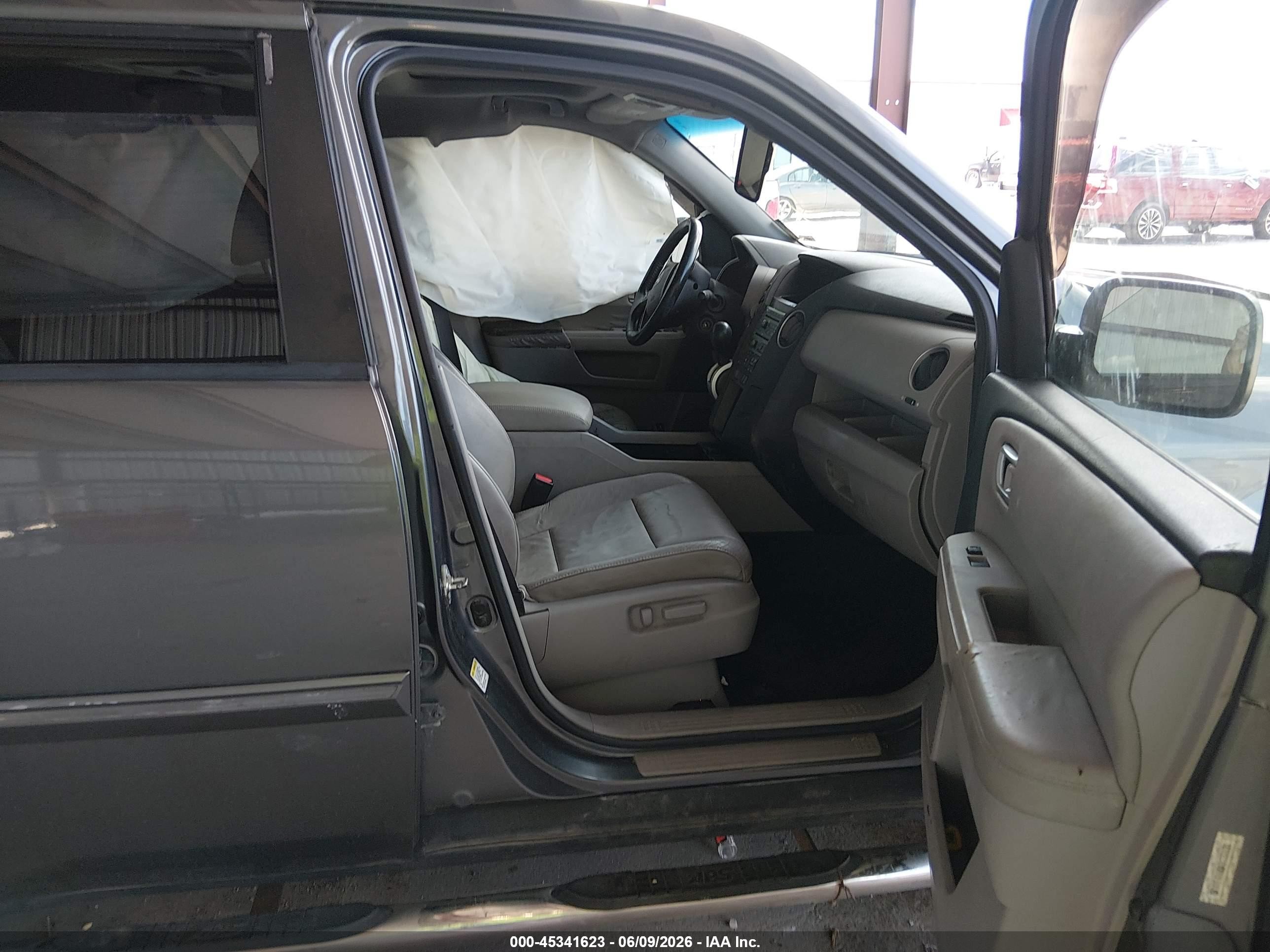 2010 Honda Pilot Ex-l Gray vin: 5FNYF4H60AB032631
