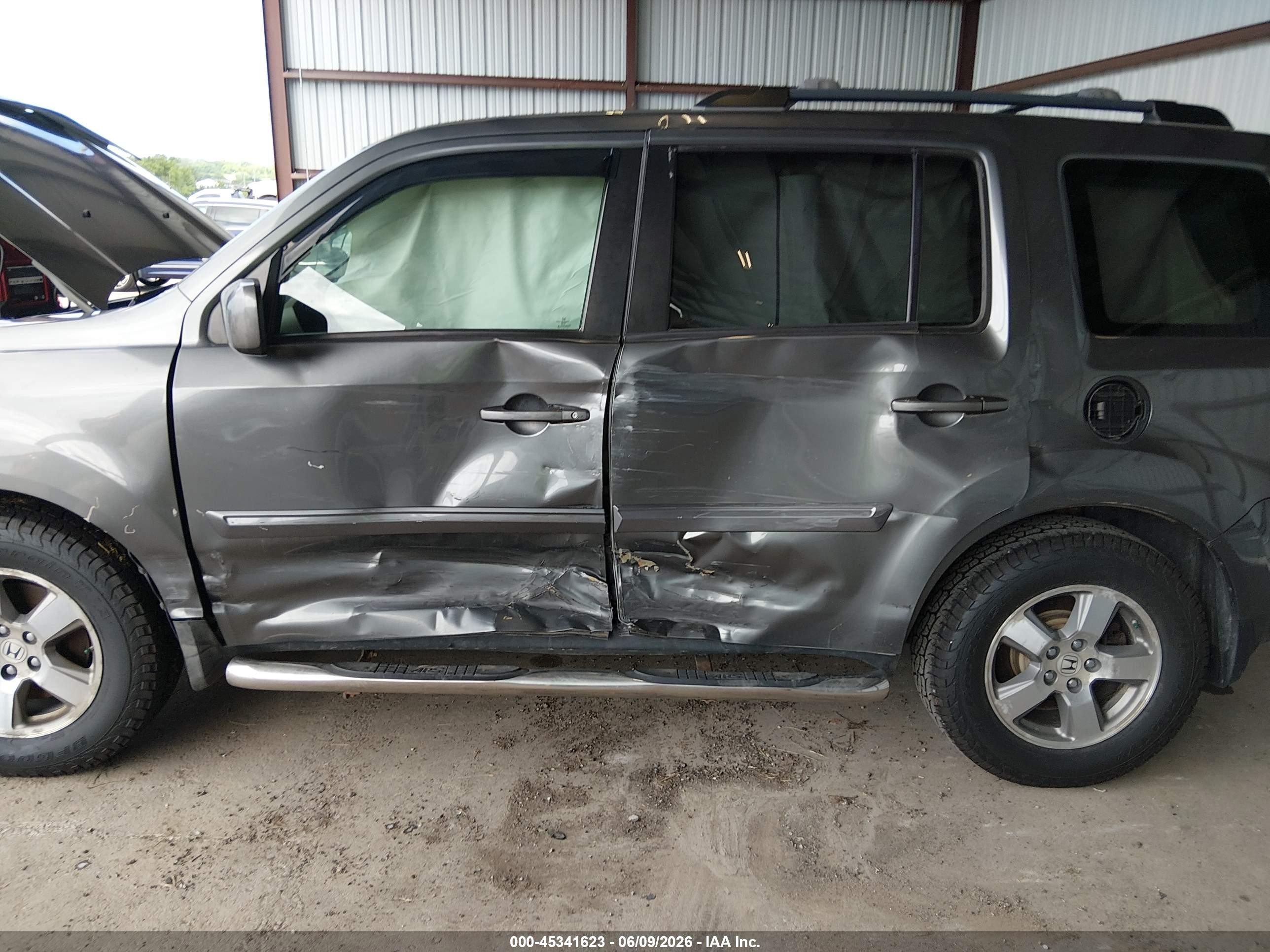 2010 Honda Pilot Ex-l Gray vin: 5FNYF4H60AB032631