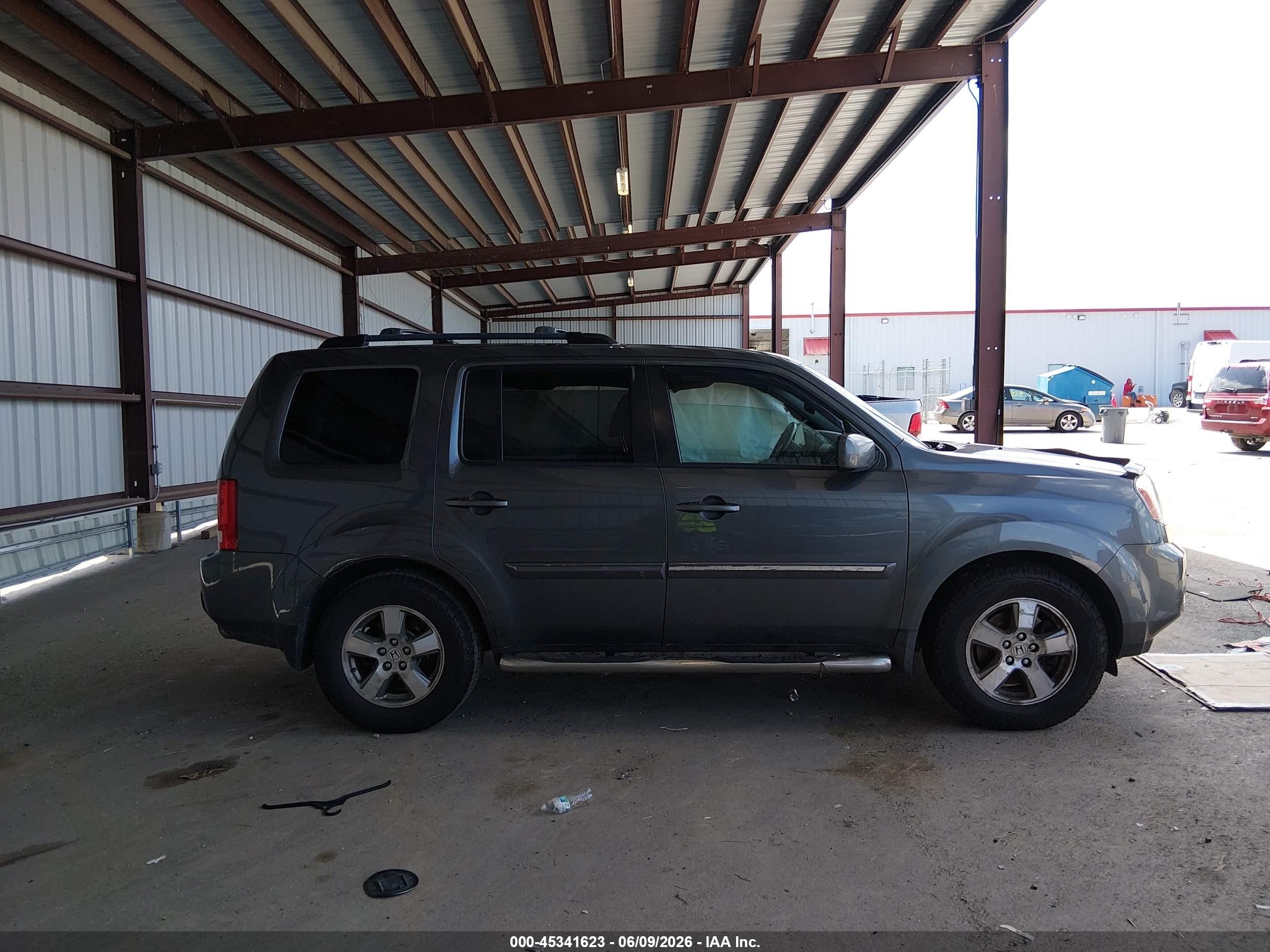 2010 Honda Pilot Ex-l Gray vin: 5FNYF4H60AB032631