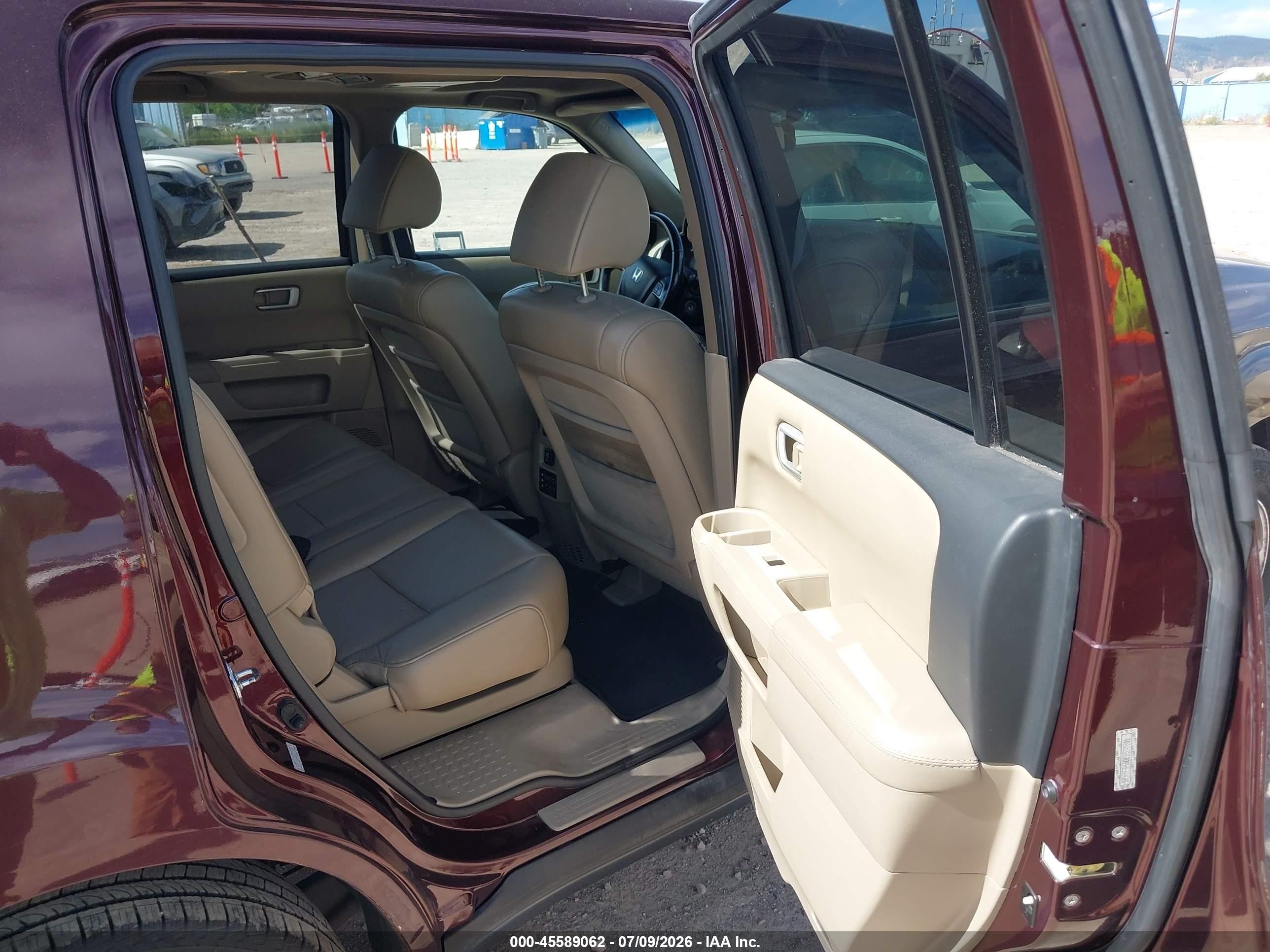 2011 Honda Pilot Ex-l Purple vin: 5FNYF4H60BB070801