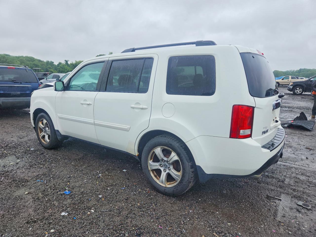 2012 Honda Pilot Exl White vin: 5FNYF4H60CB008882