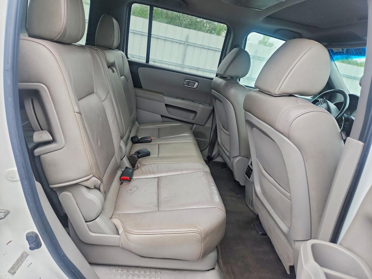 2012 Honda Pilot Exl White vin: 5FNYF4H60CB008882