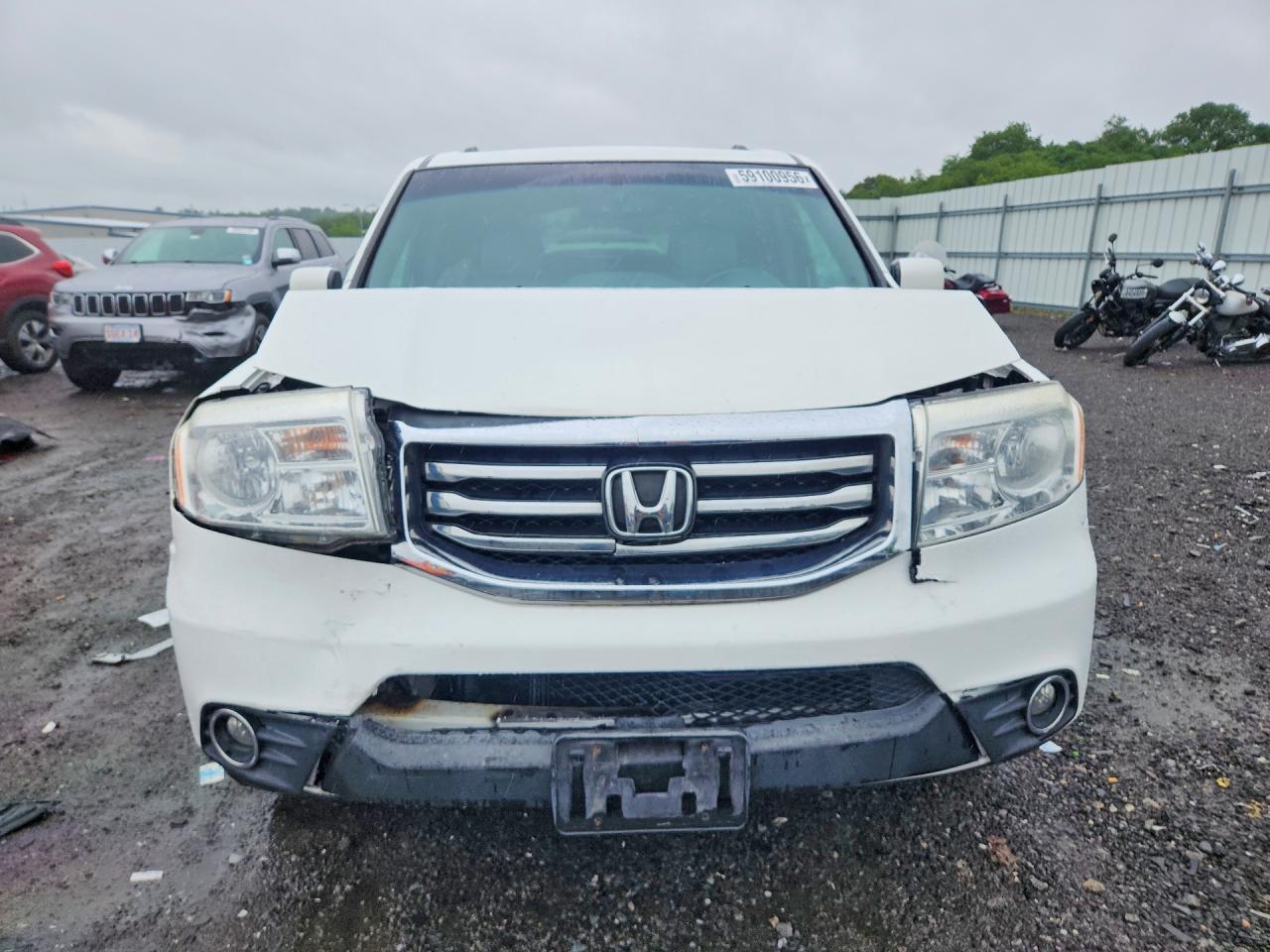 2012 Honda Pilot Exl White vin: 5FNYF4H60CB008882