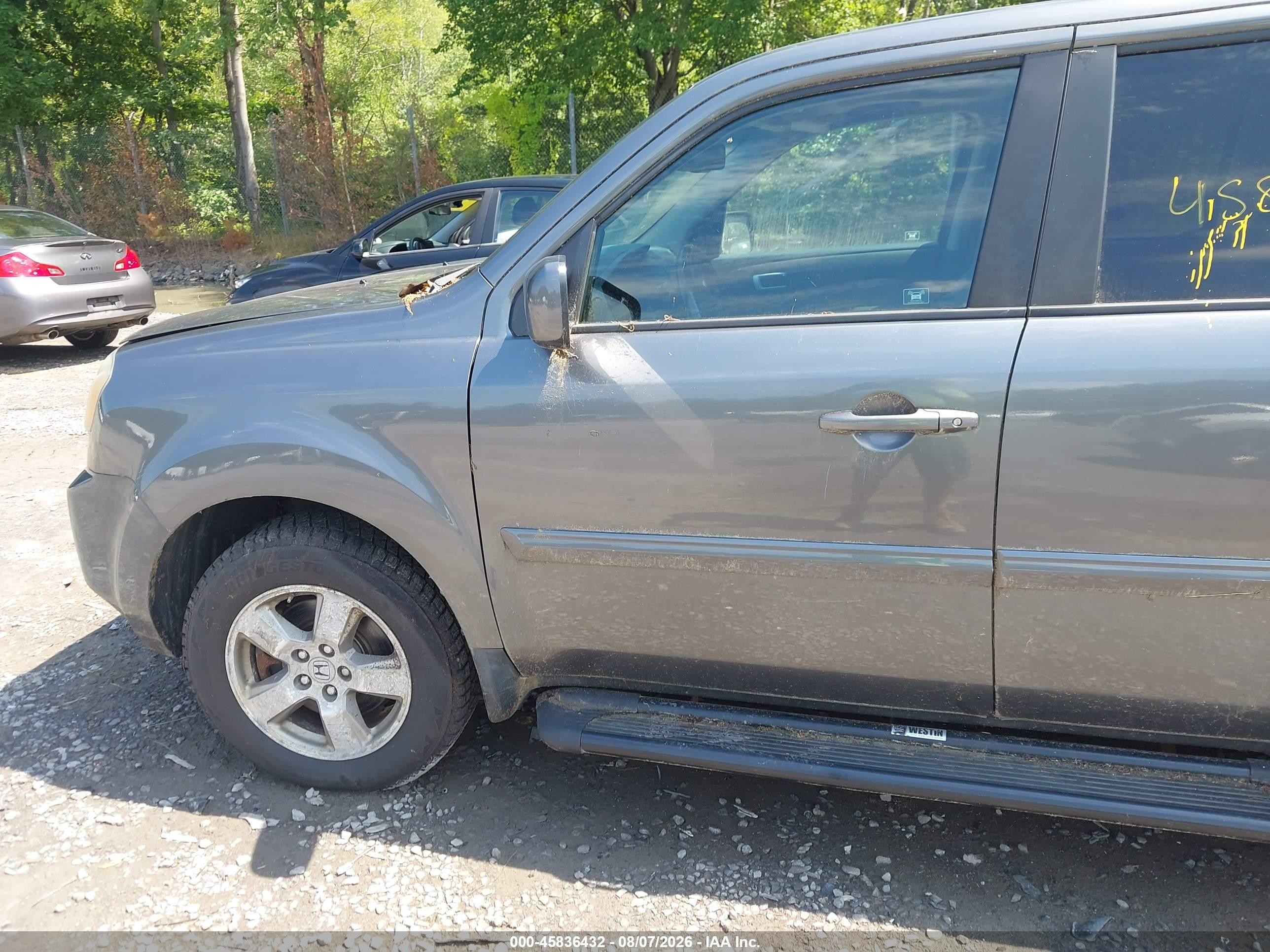 2011 Honda Pilot Ex-l Gray vin: 5FNYF4H61BB077160