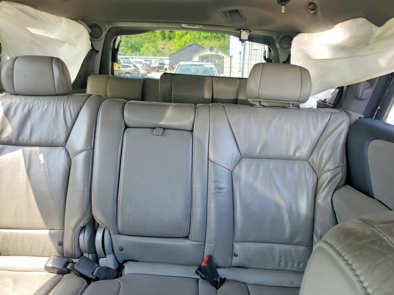 2011 Honda Pilot Exl Серый vin: 5FNYF4H61BB090815