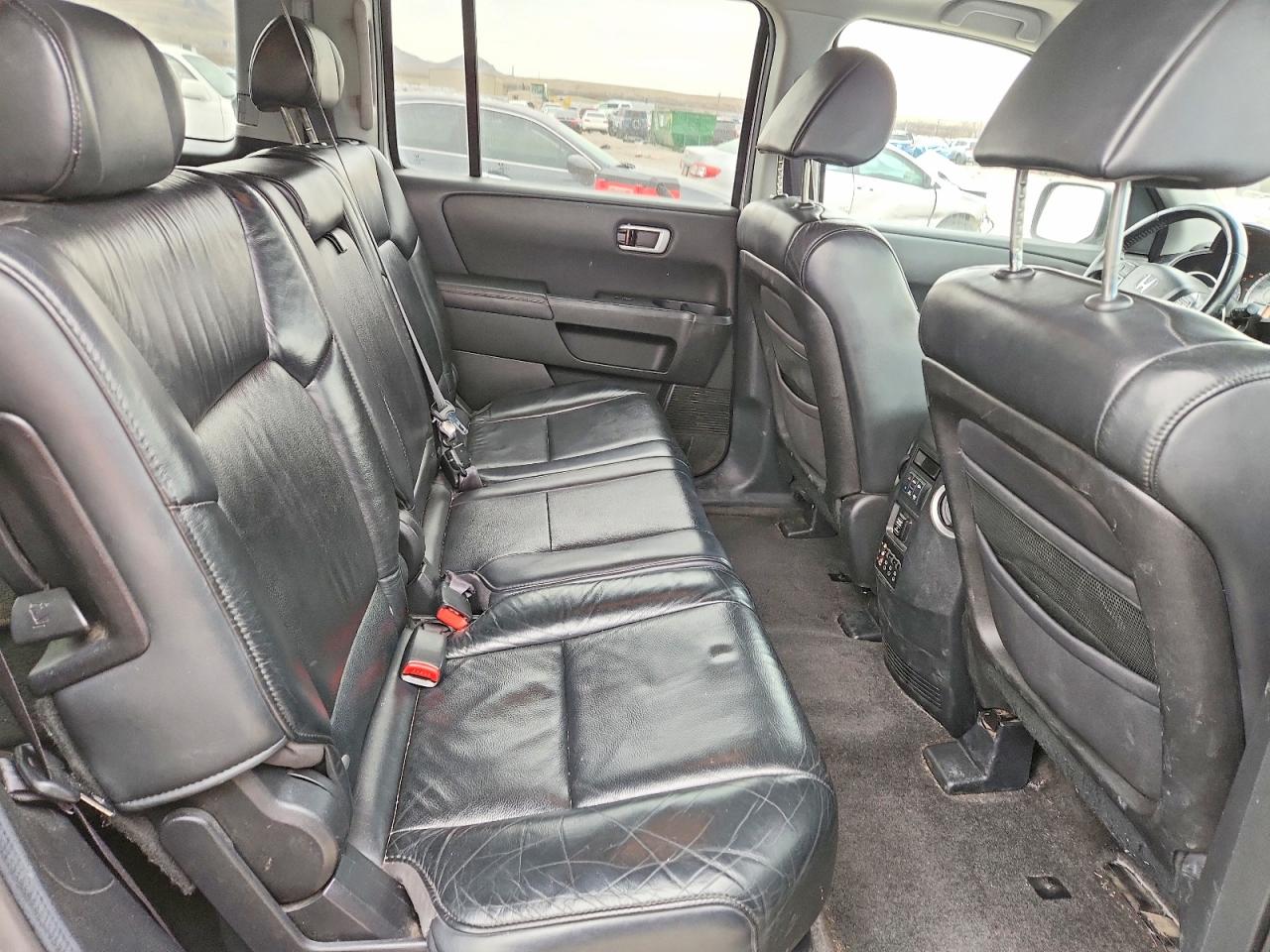 2011 Honda Pilot Exl Silver vin: 5FNYF4H61BB097697