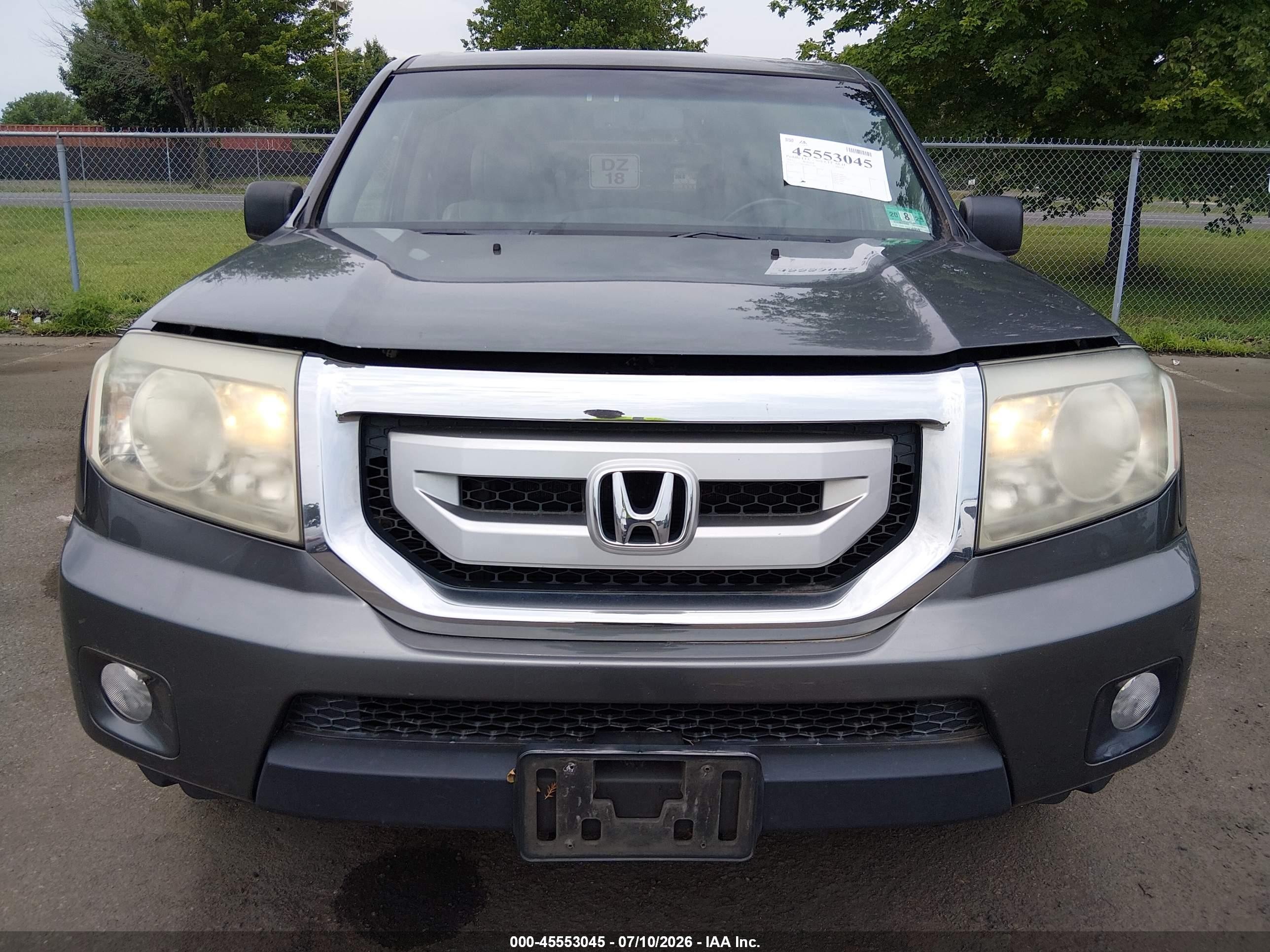 2011 Honda Pilot Ex-l Gray vin: 5FNYF4H62BB051182