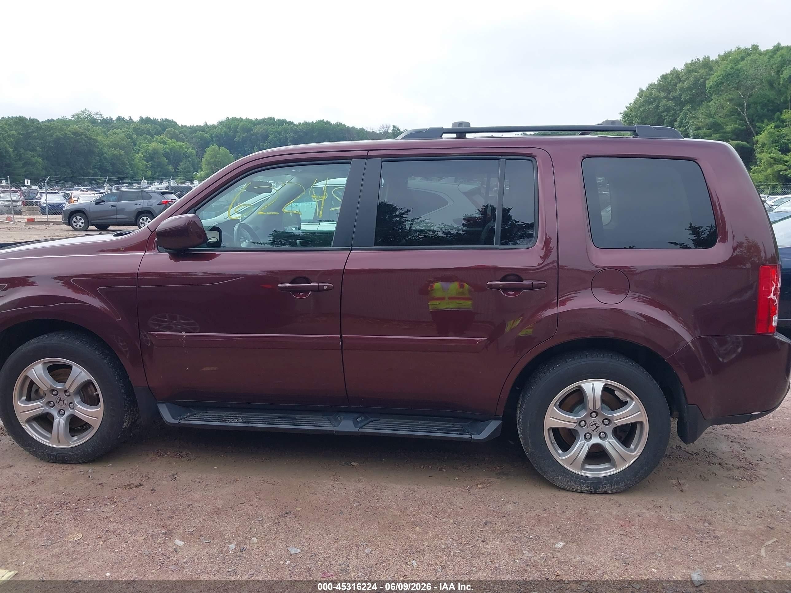 2013 Honda Pilot Ex-l Maroon vin: 5FNYF4H62DB033462
