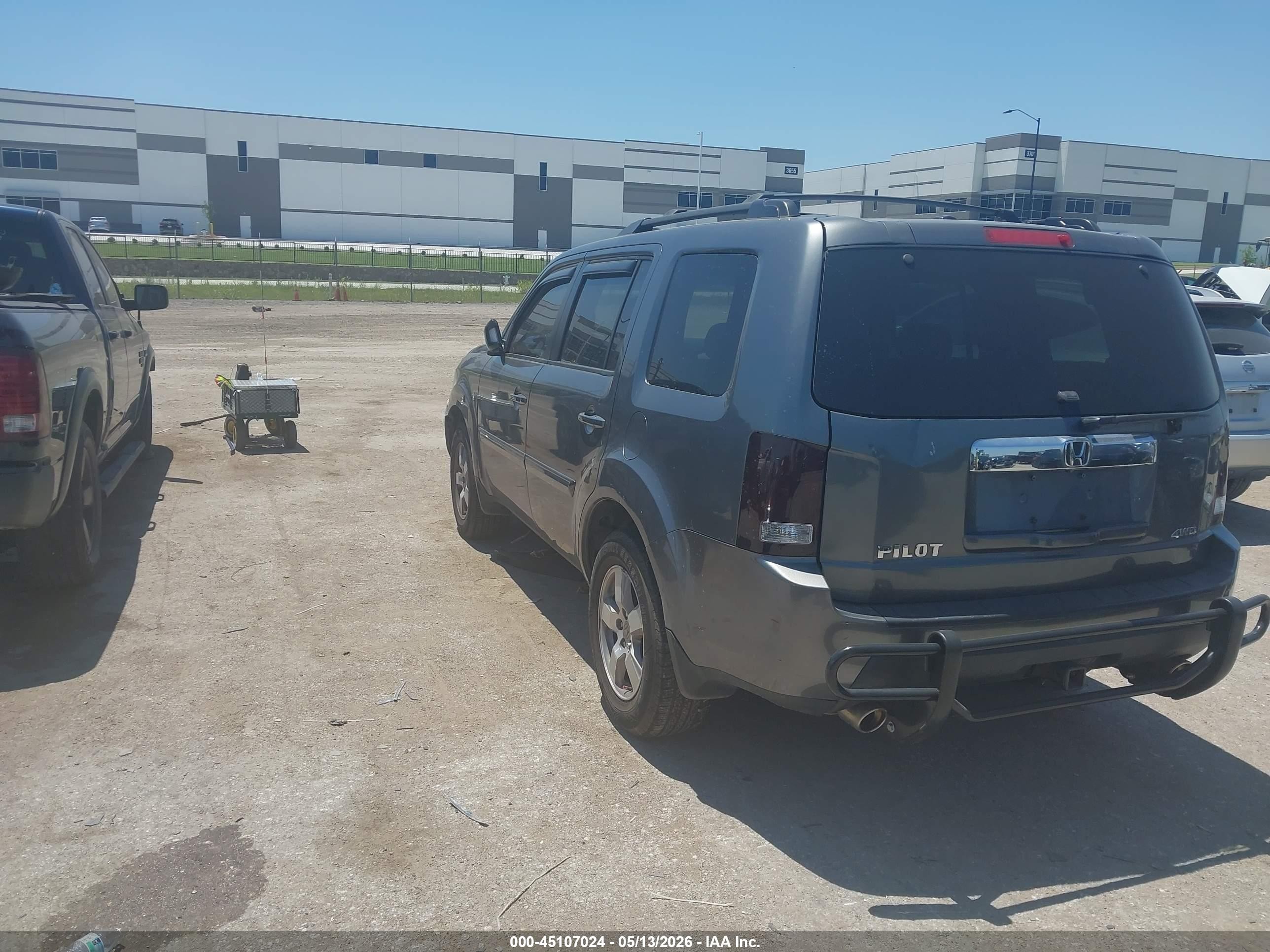 2011 Honda Pilot Ex-l Gray vin: 5FNYF4H63BB018434