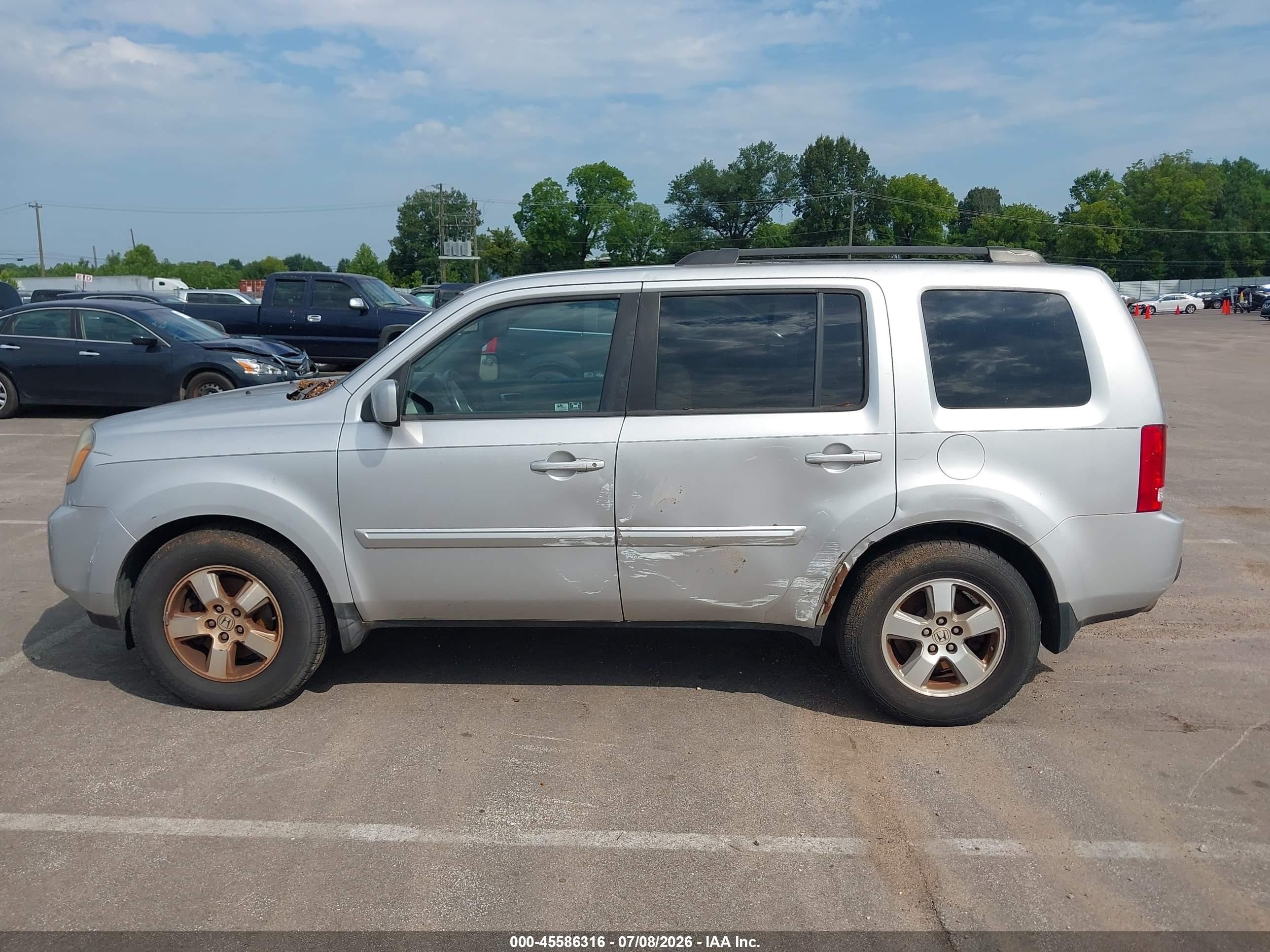 2011 Honda Pilot Ex-l Серебряный vin: 5FNYF4H63BB026209