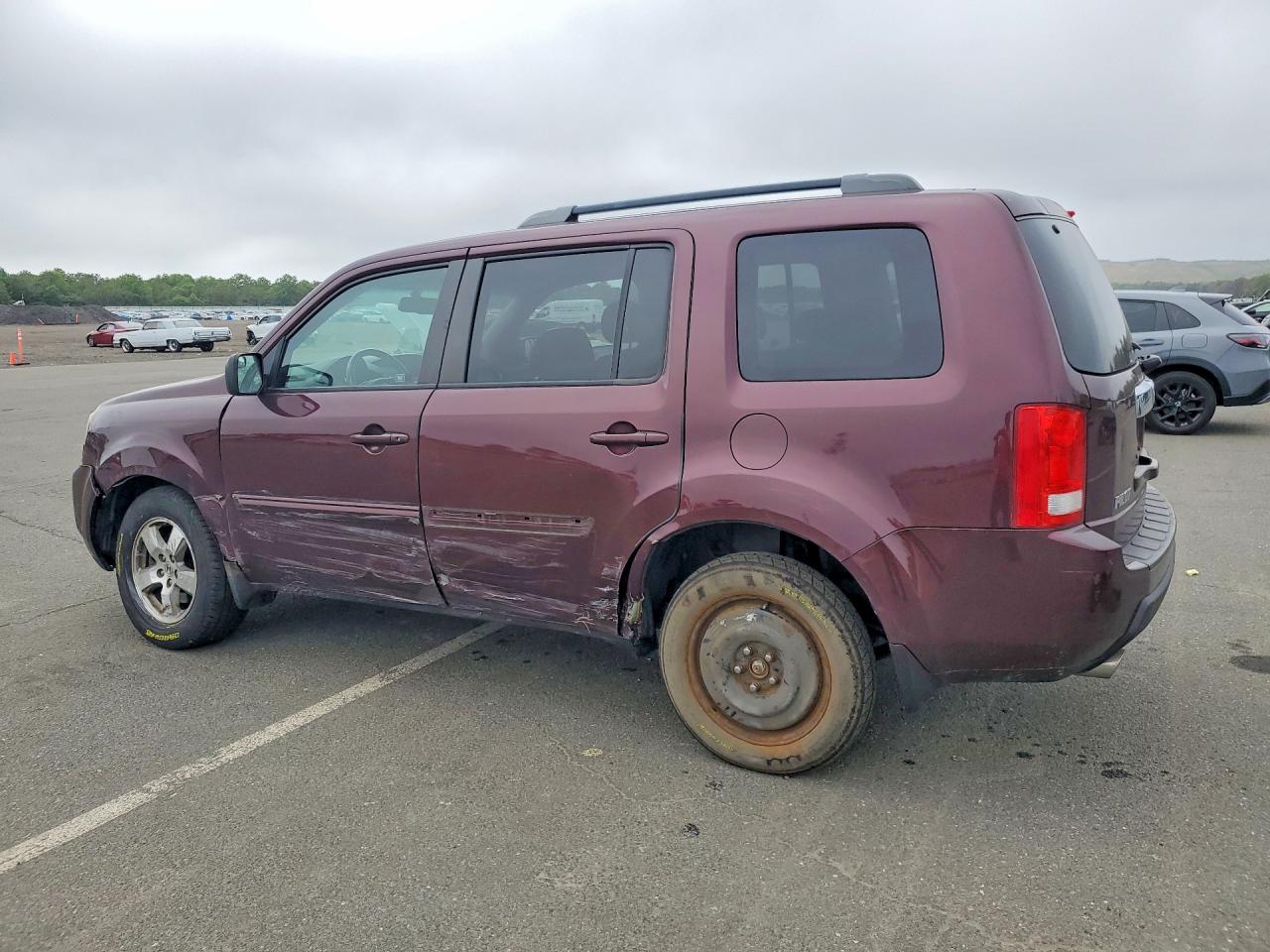 2011 Honda Pilot Exl Бордовый vin: 5FNYF4H64BB015493