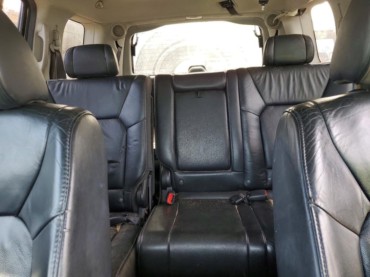 2011 Honda Pilot Exl Серебряный vin: 5FNYF4H64BB079355
