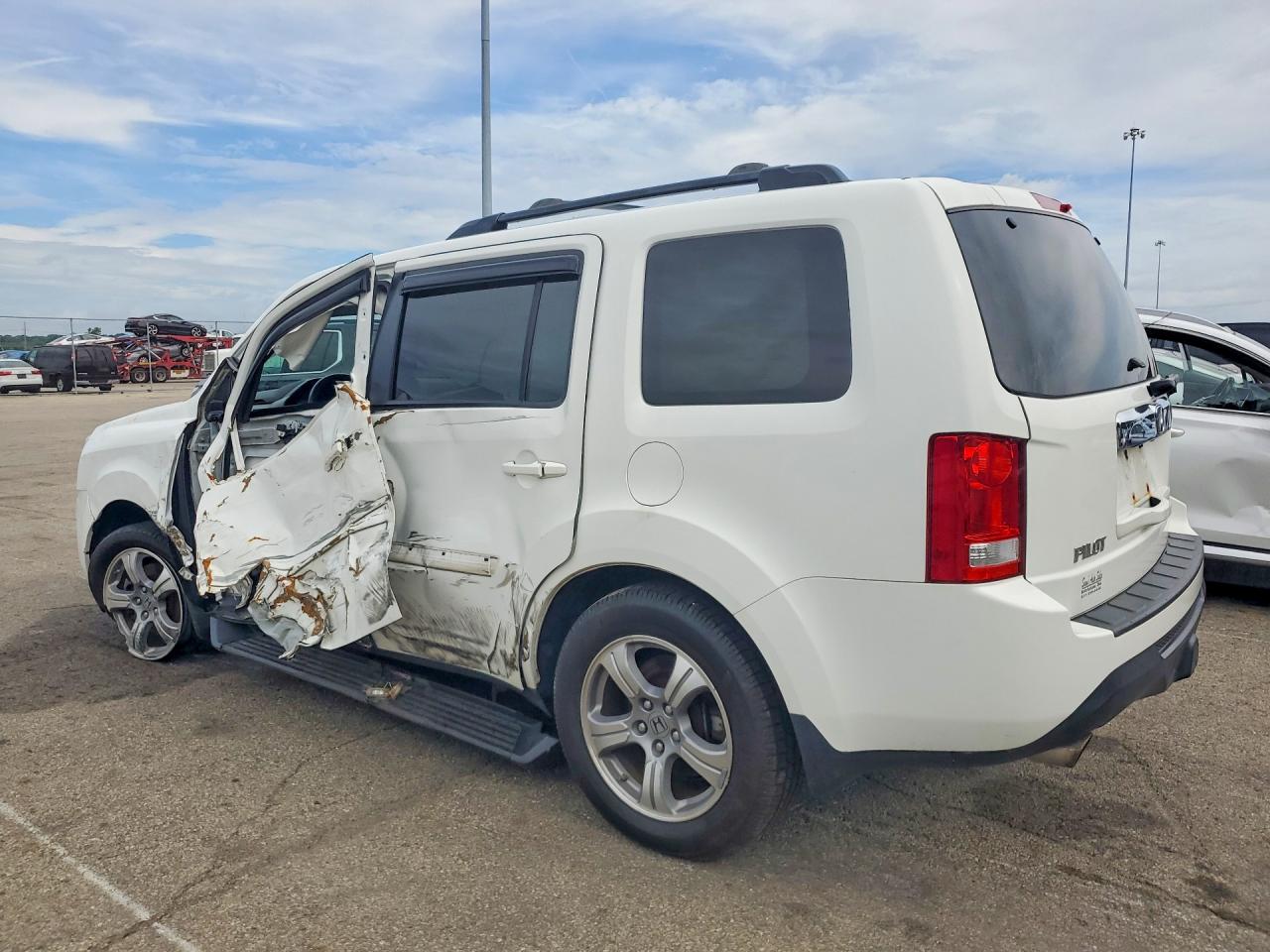 2014 Honda Pilot Exl White vin: 5FNYF4H64EB039989