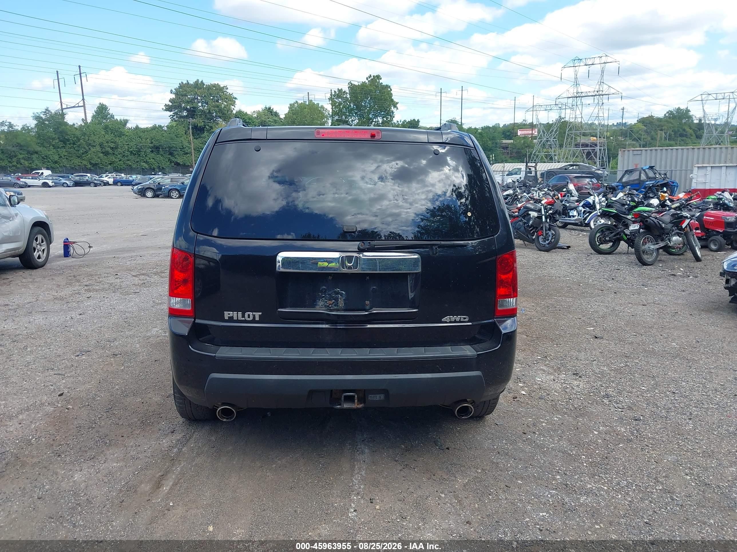 2011 Honda Pilot Ex-l Black vin: 5FNYF4H65BB105901