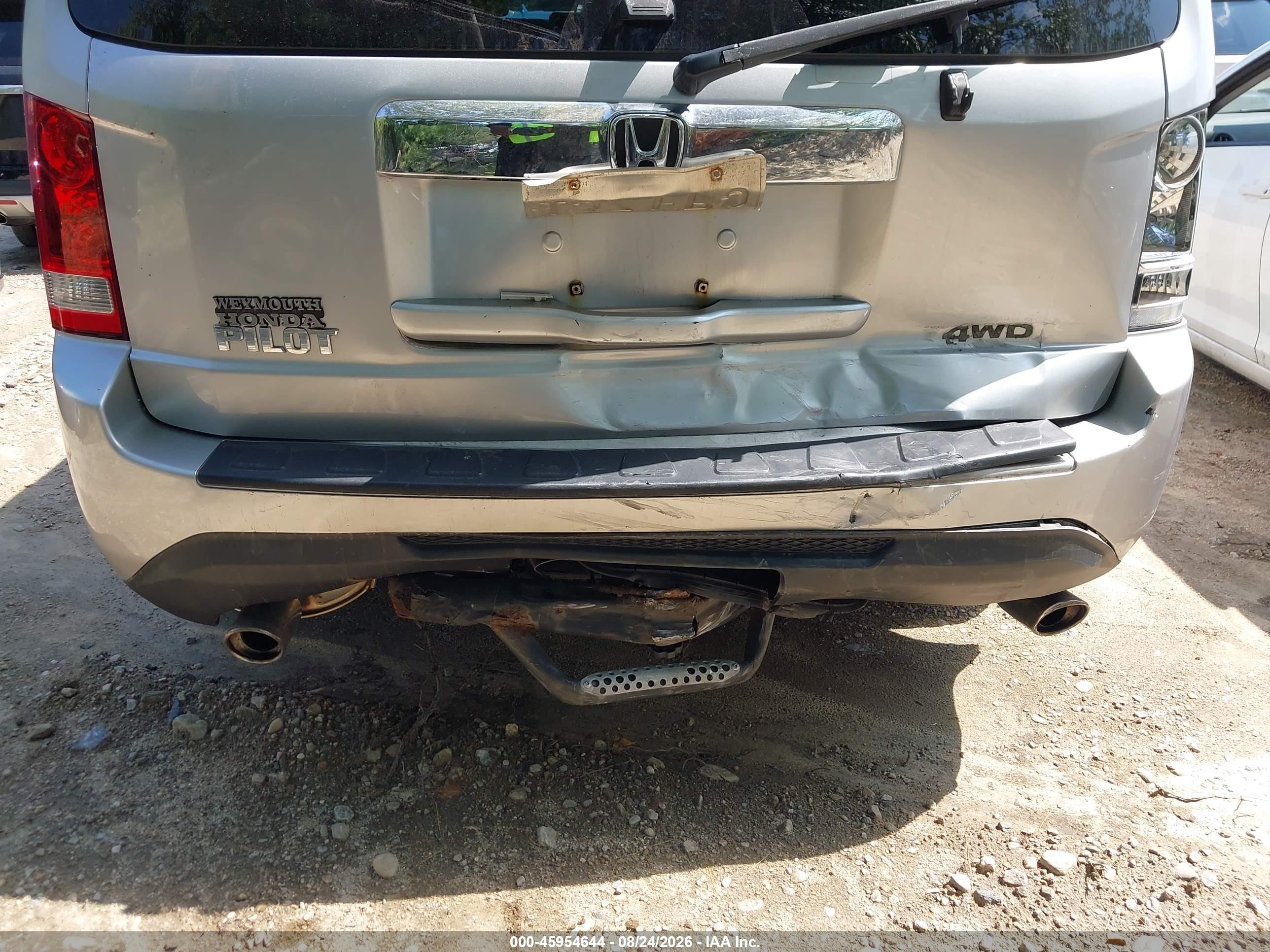 2013 Honda Pilot Ex-l Silver vin: 5FNYF4H65DB018776