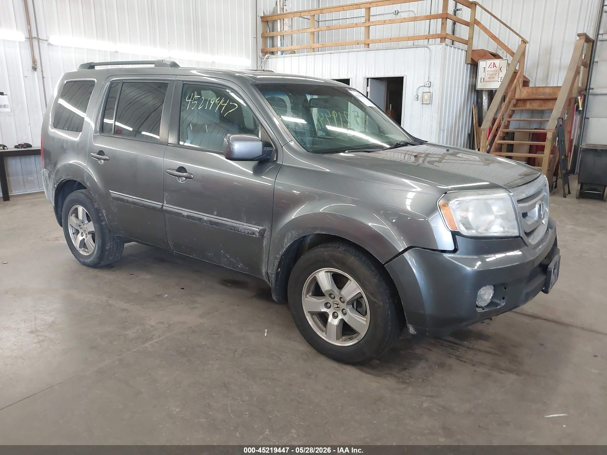 2010 Honda Pilot Ex-l Gray vin: 5FNYF4H66AB037770