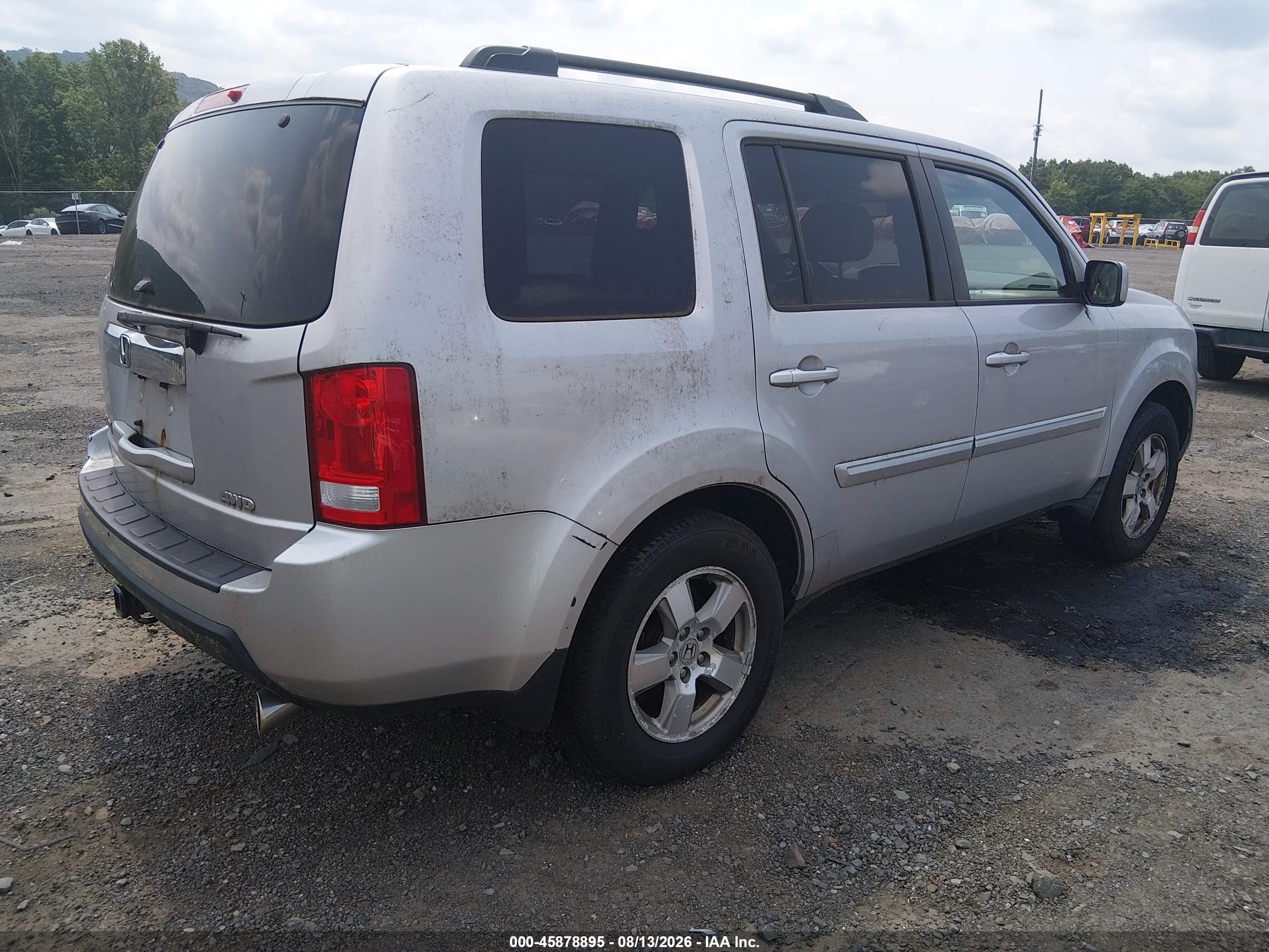 2011 Honda Pilot Ex-l Silver vin: 5FNYF4H66BB039004