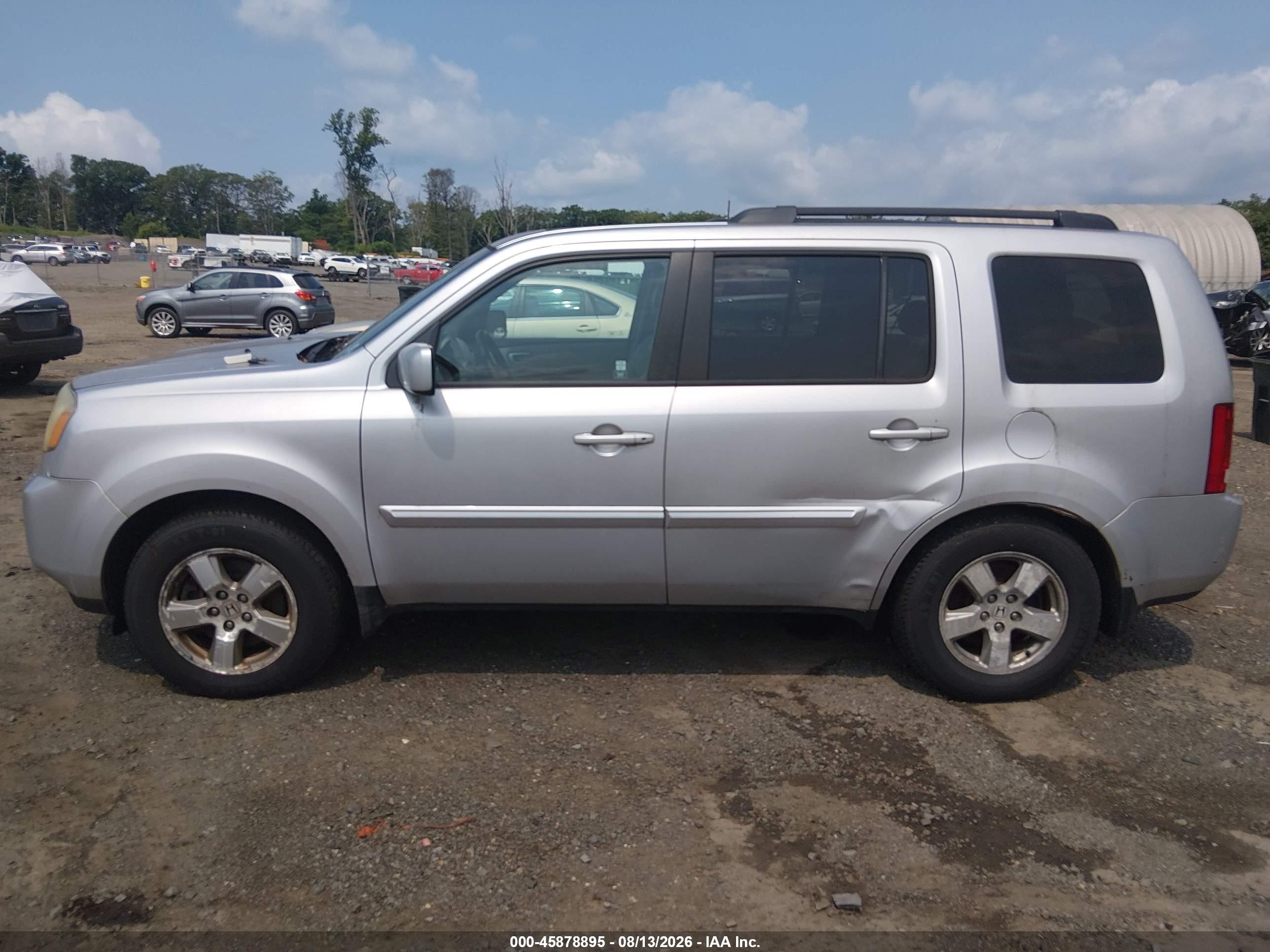 2011 Honda Pilot Ex-l Silver vin: 5FNYF4H66BB039004