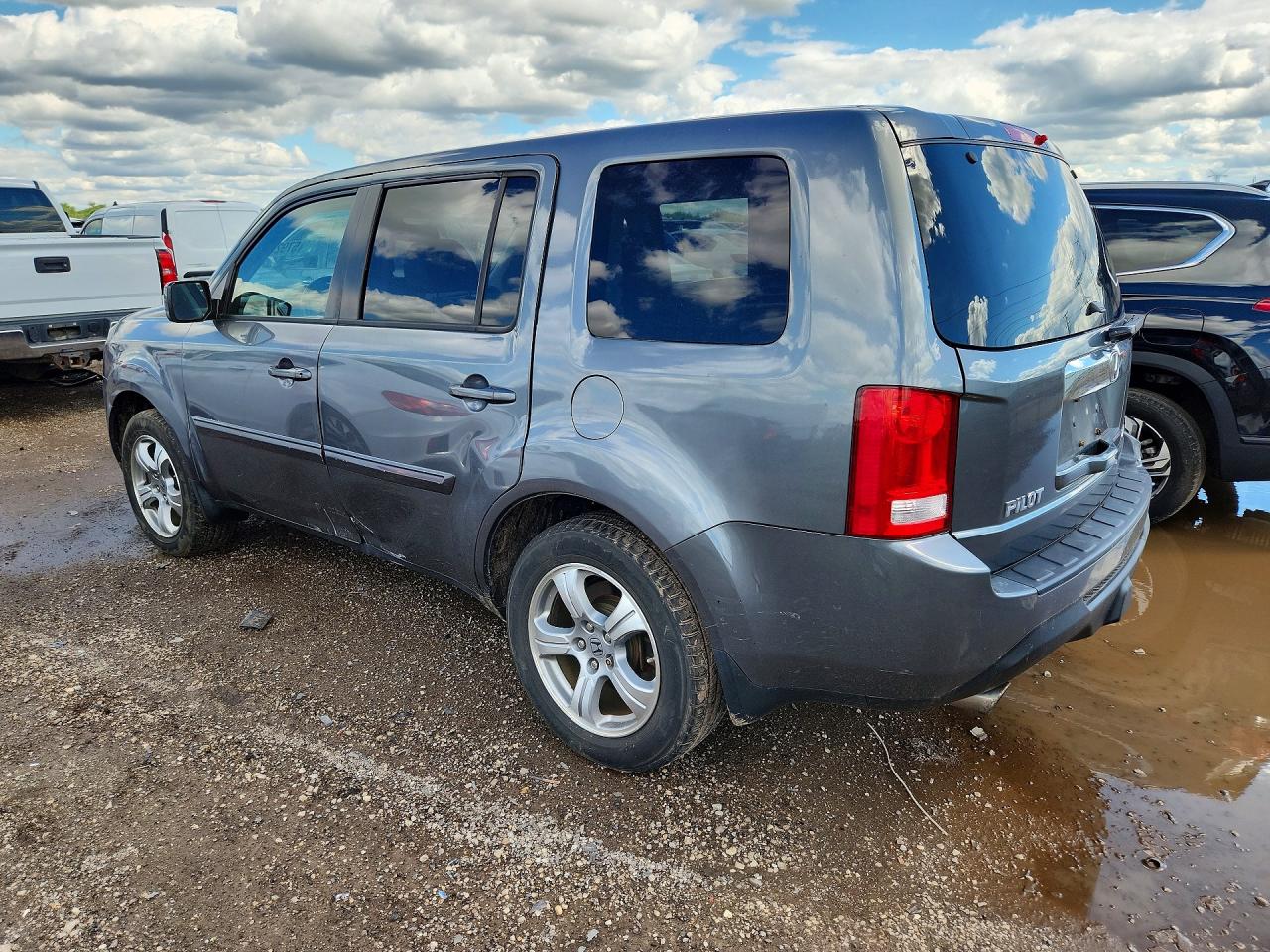2013 Honda Pilot Exl Серый vin: 5FNYF4H66DB055349
